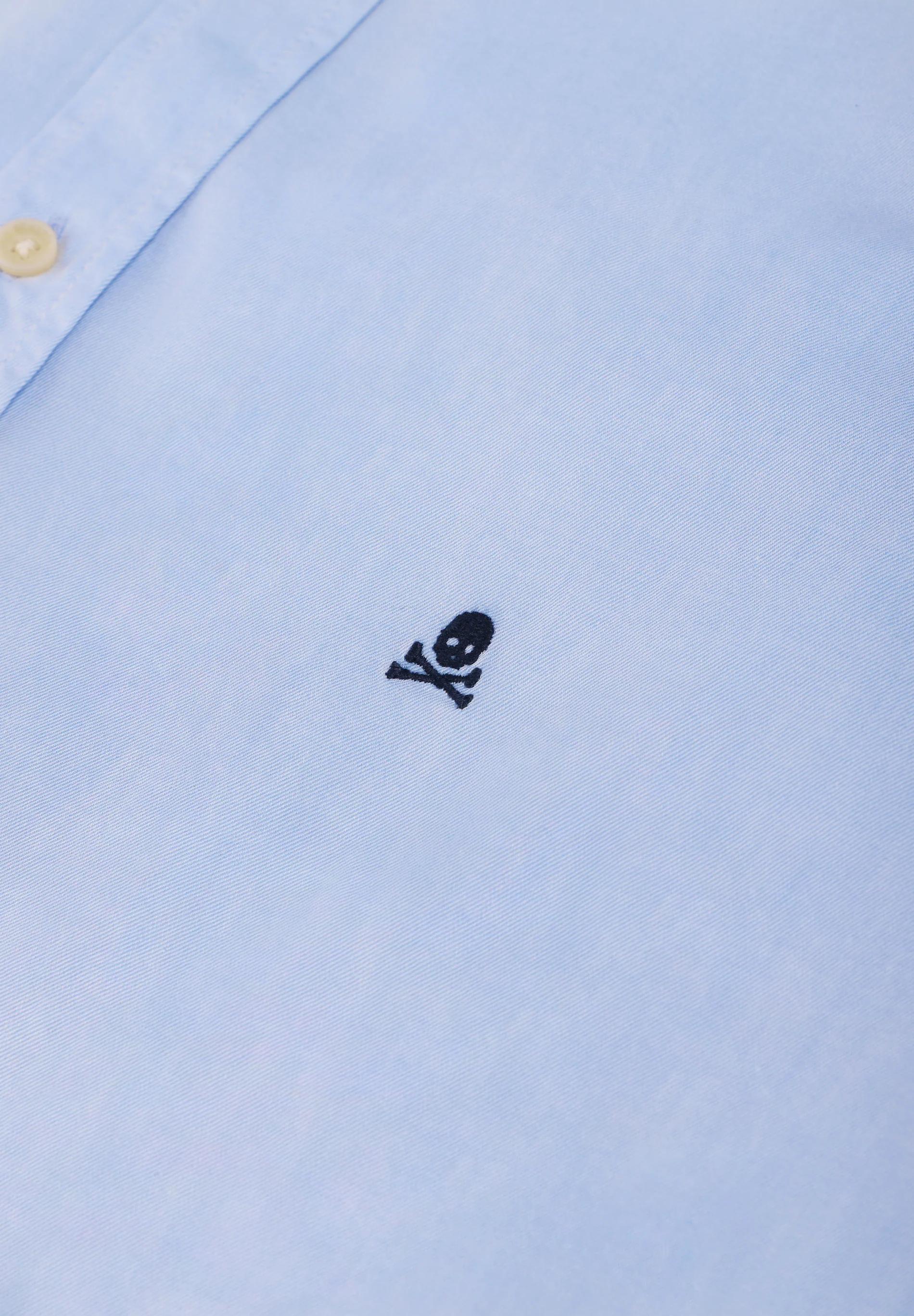 CAMISA BÁSICA CALAVERA