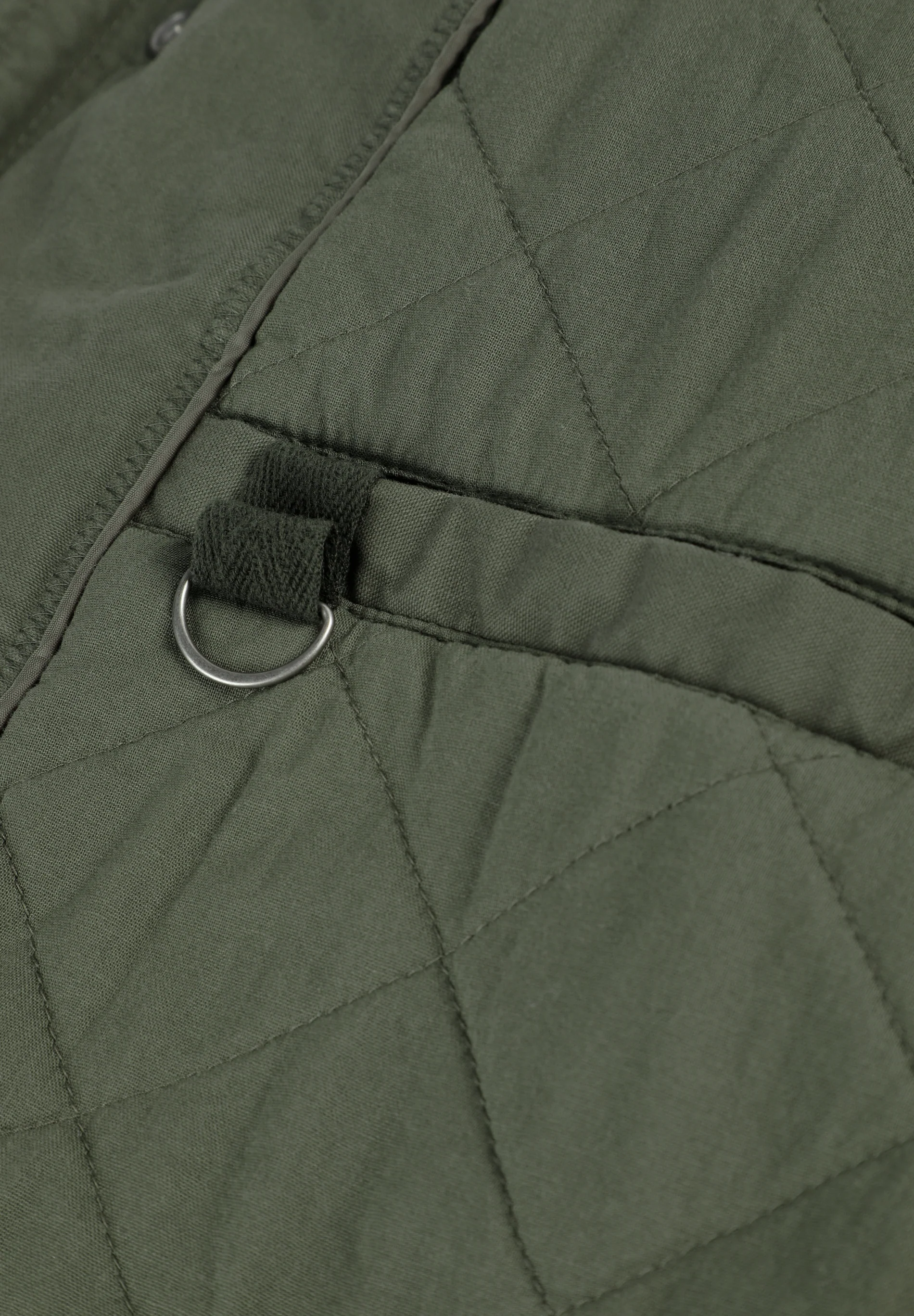CAZADORA CAPUCHA MILITAR