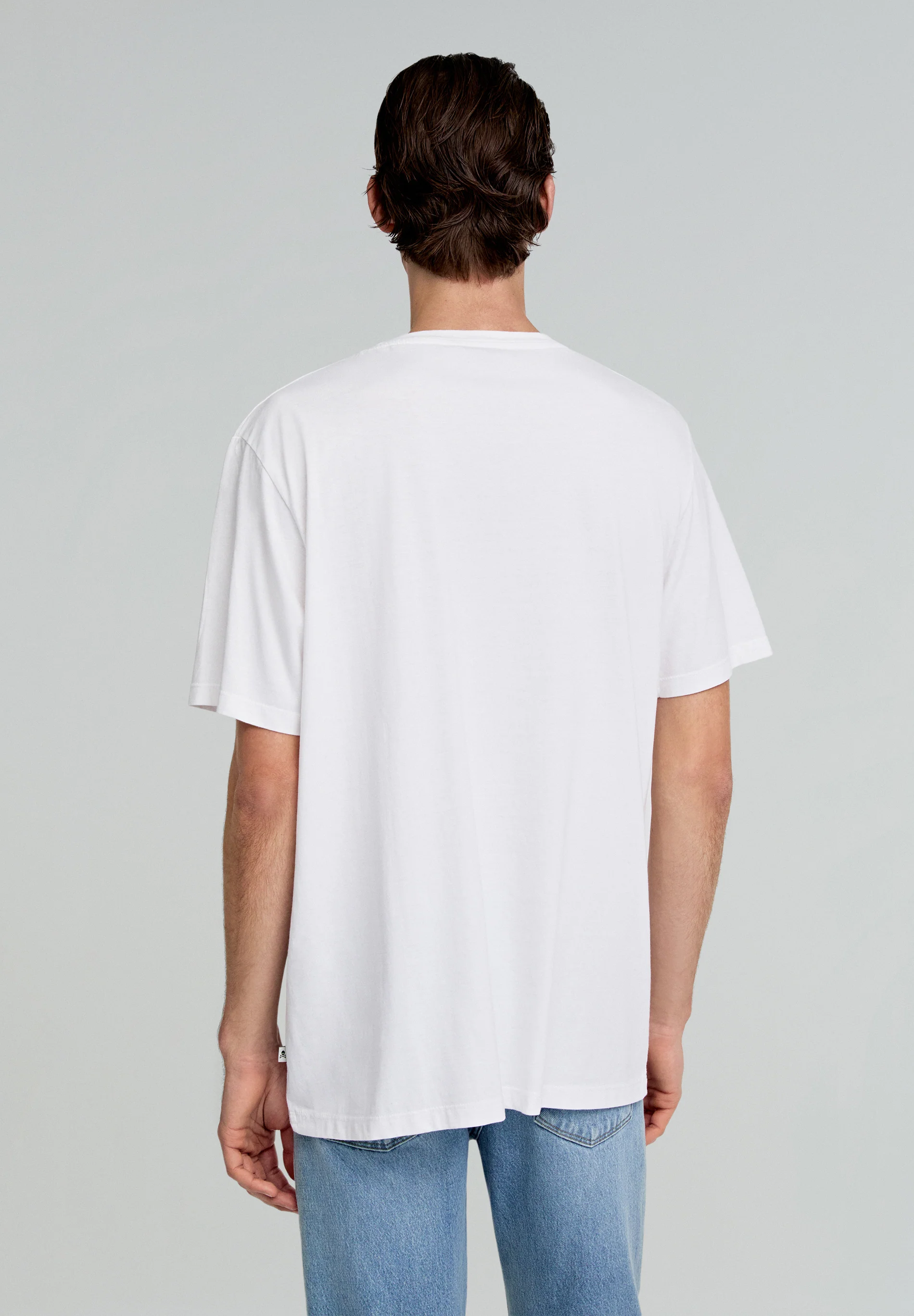 CAMISETA BÁSICA CALAVERA RELAXED FIT