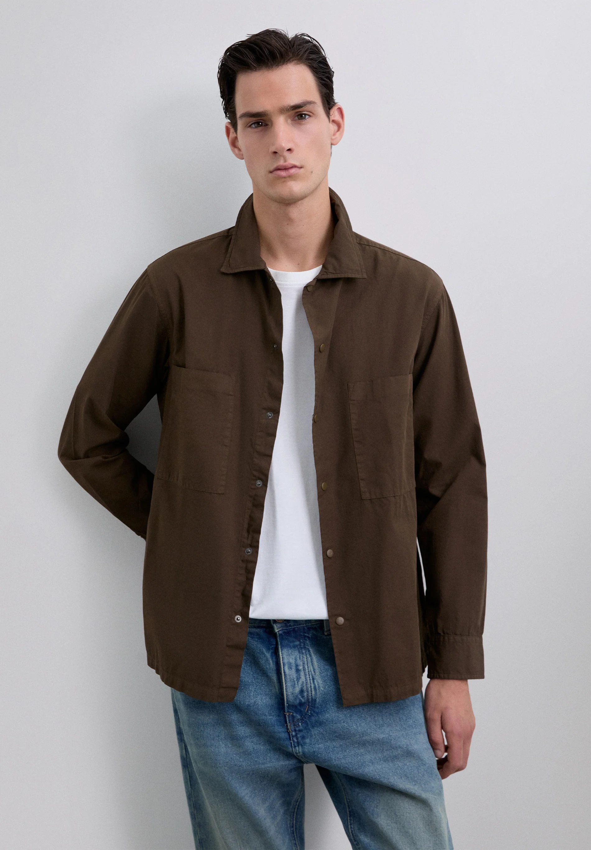 SOBRECAMISA CUELLO CLASICO