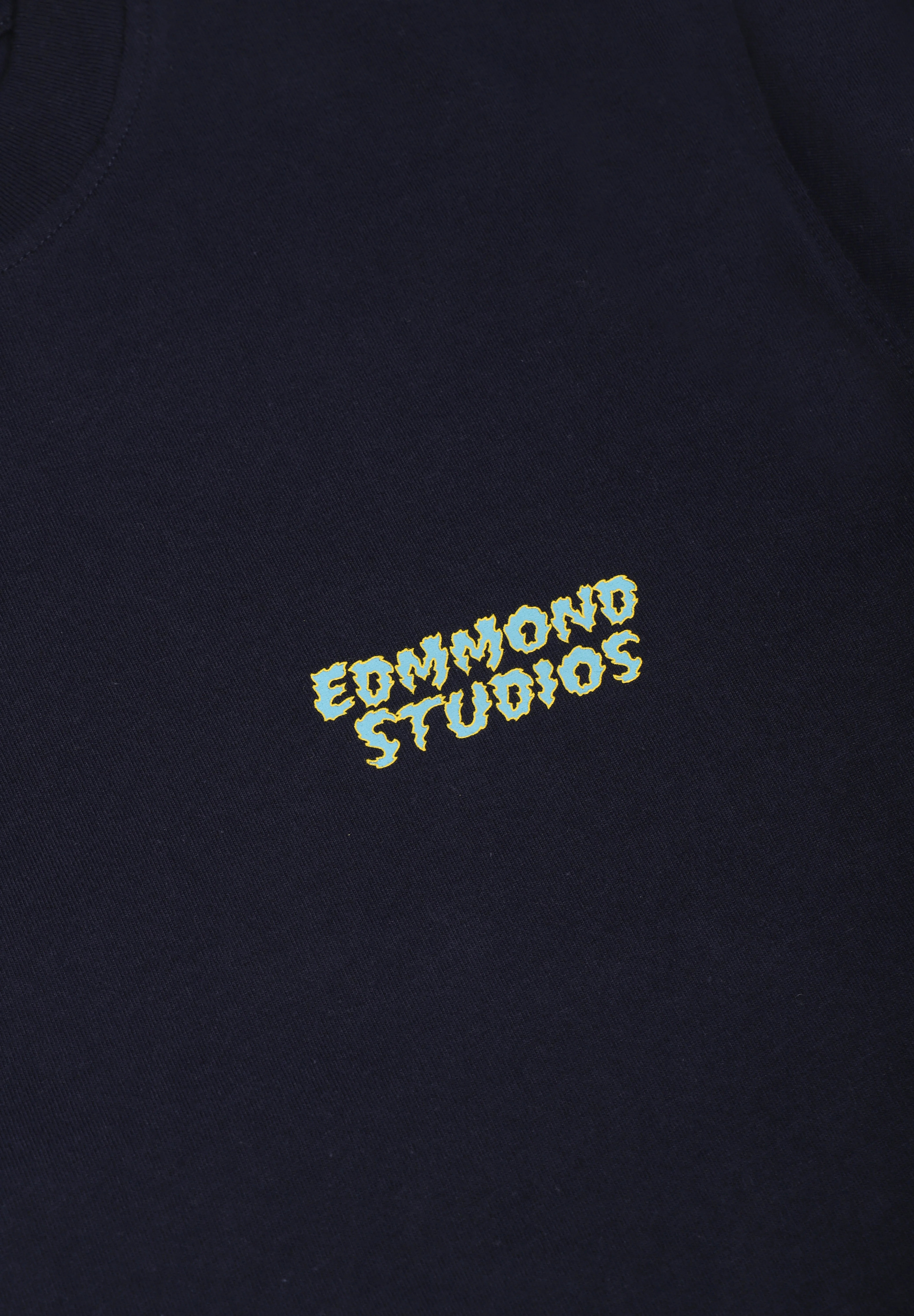 EDMMOND STUDIOS | CAMISETA LIBER
