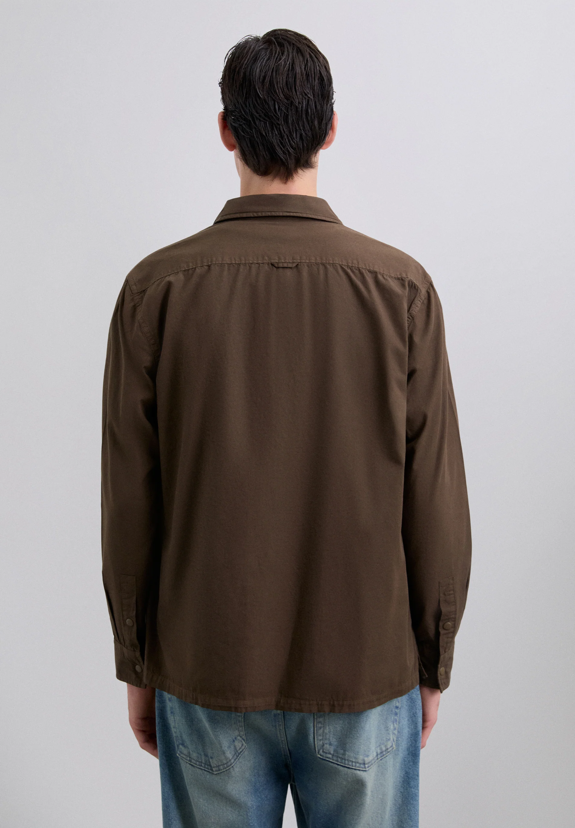 SOBRECAMISA CUELLO CLASICO