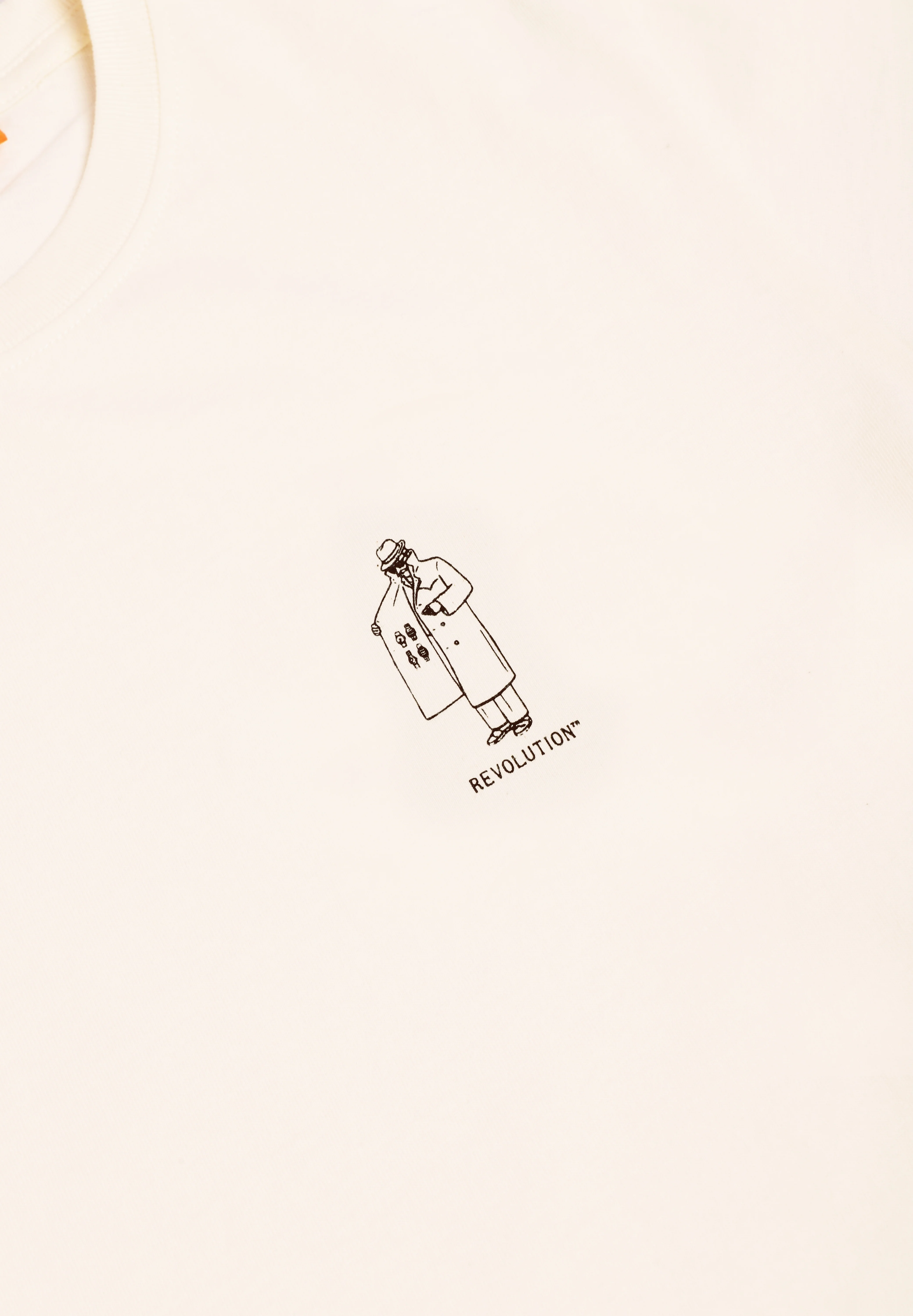 REVOLUTION | CAMISETA APPLICATION