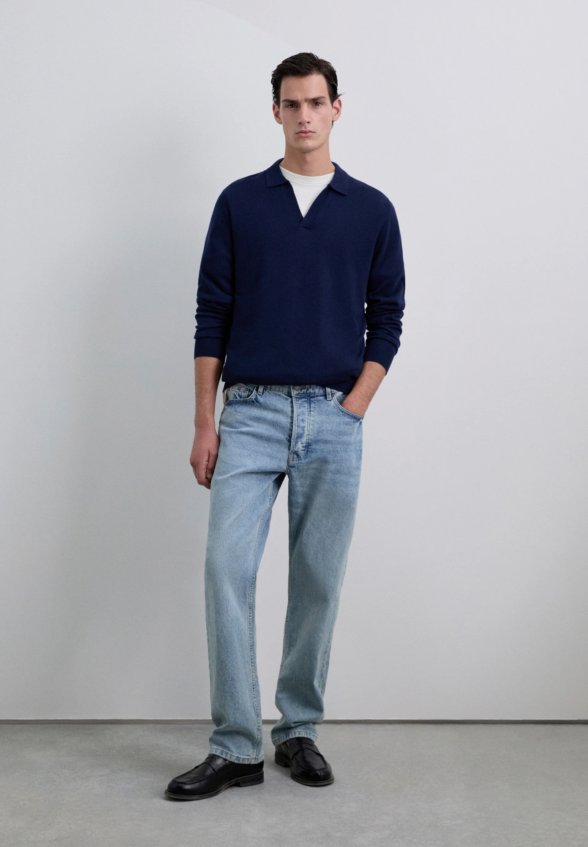 JERSEY POLO CUELLO PICO LANA