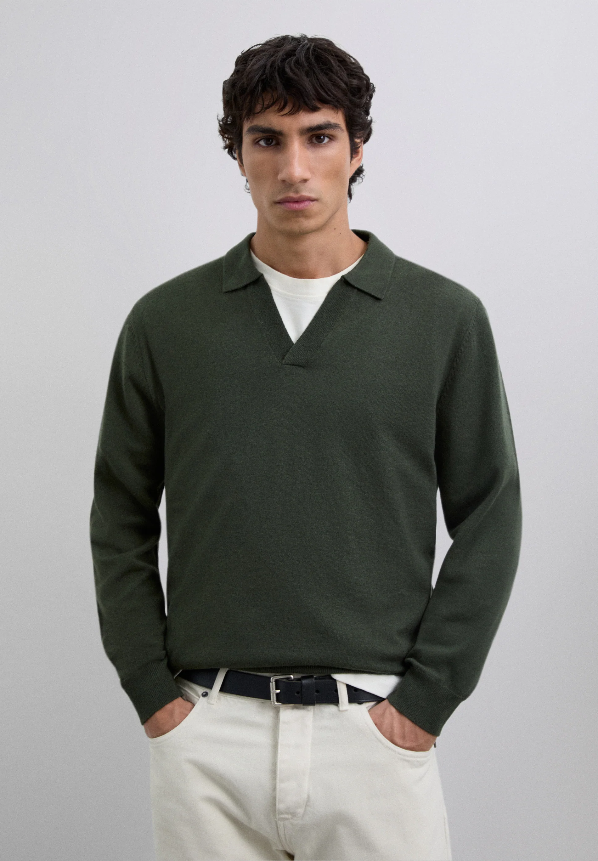 JERSEY POLO CUELLO PICO LANA