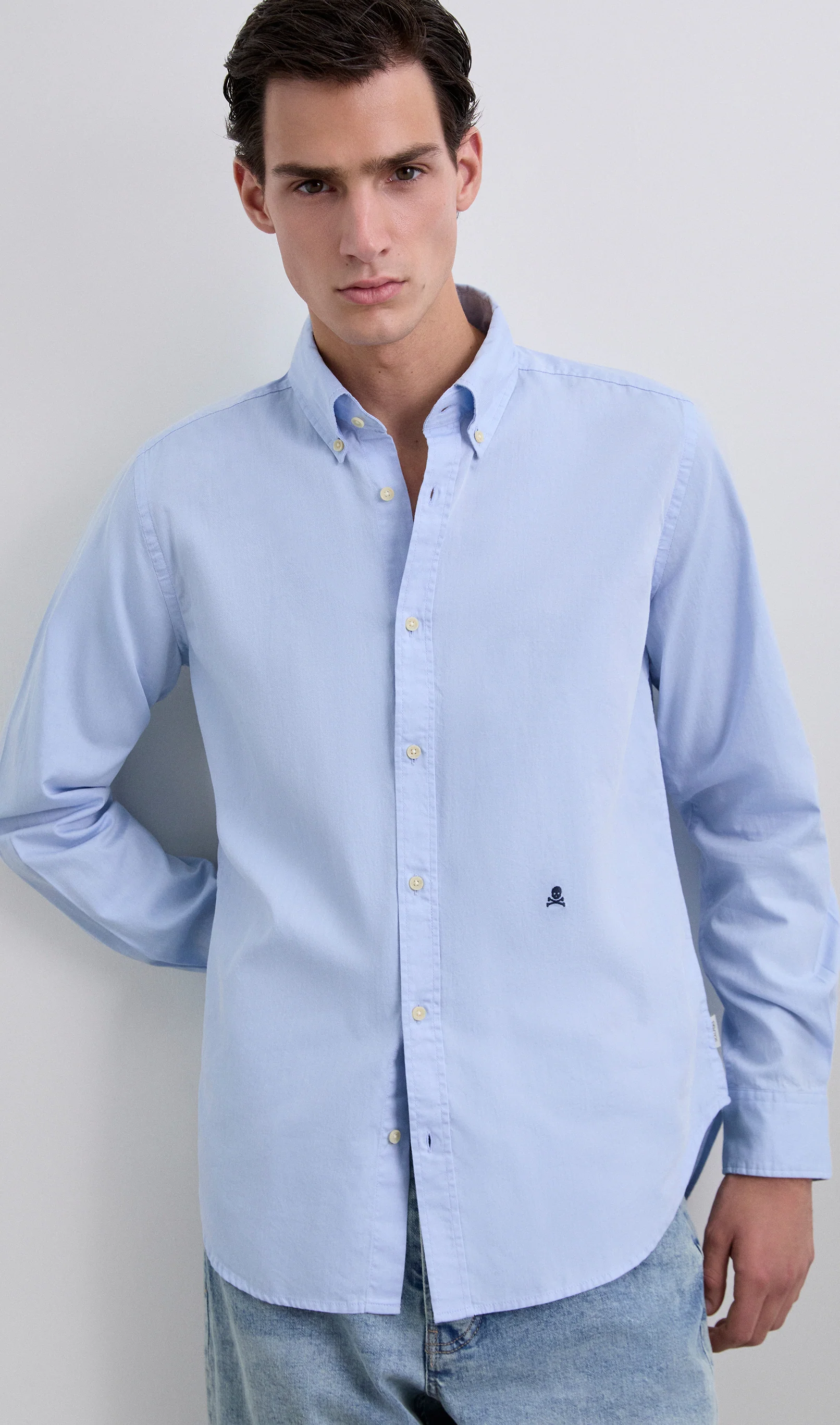 CAMISA BÁSICA CALAVERA