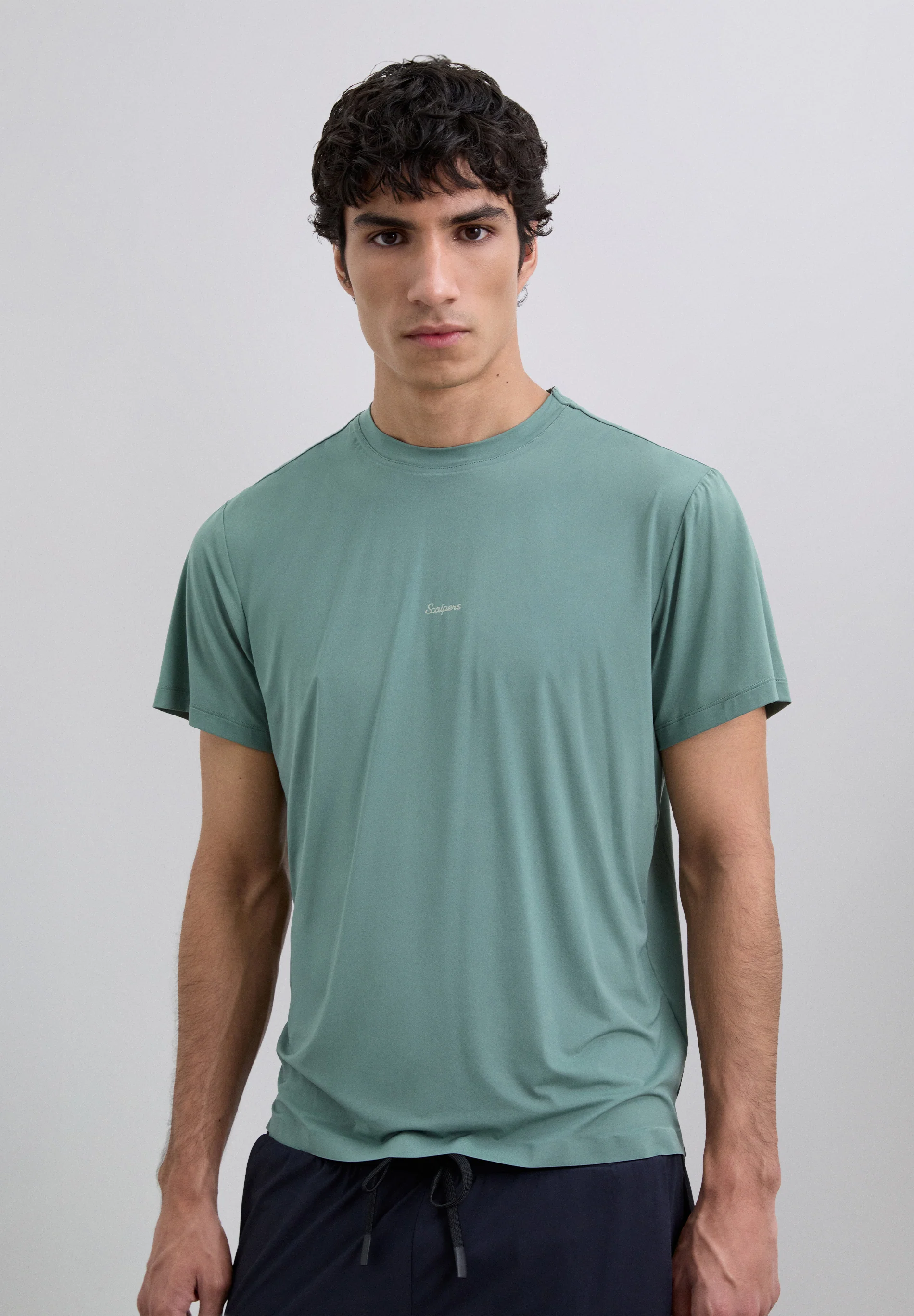 CAMISETA TÉCNICA CONTRASTE ADN