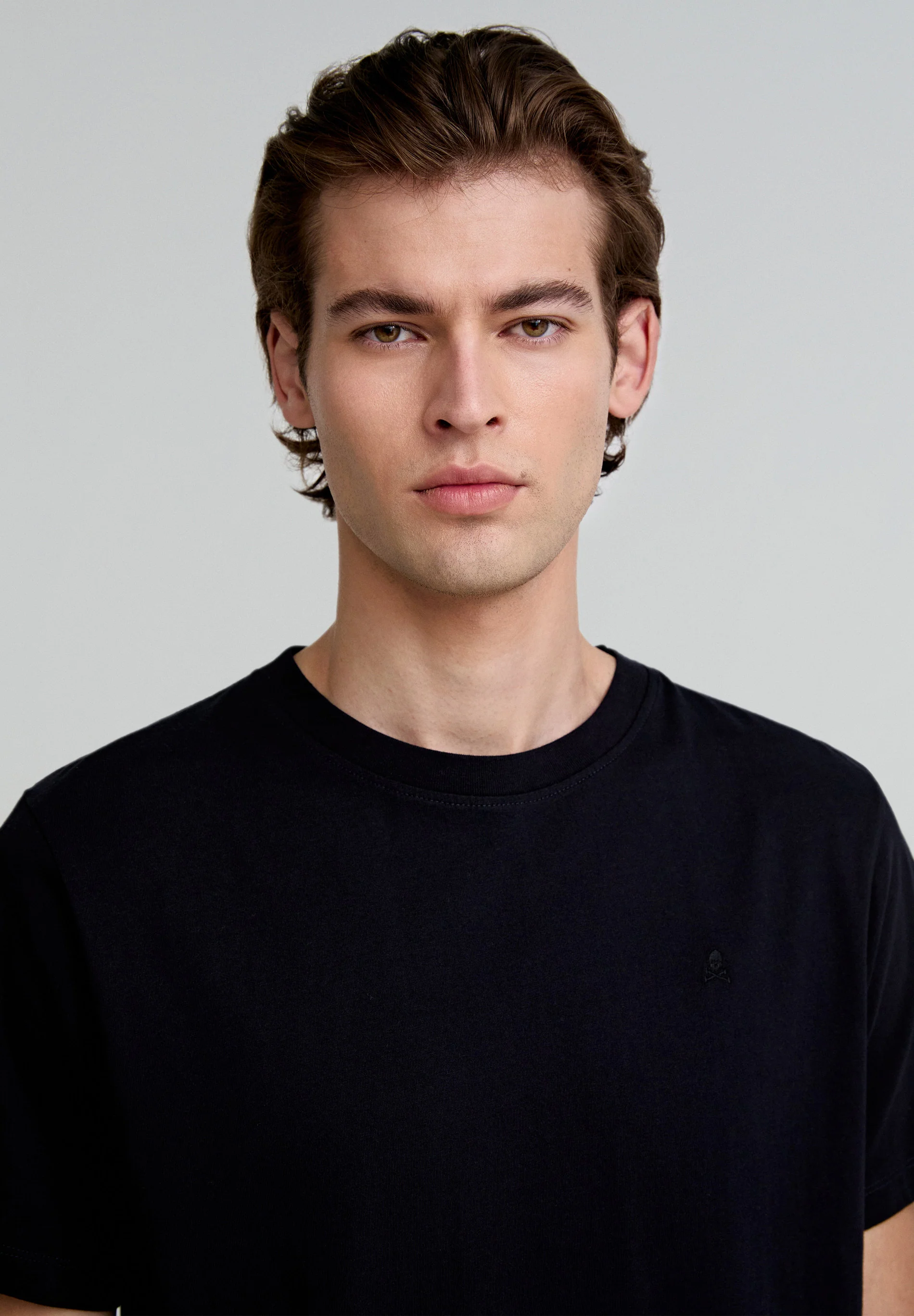 CAMISETA BÁSICA CALAVERA