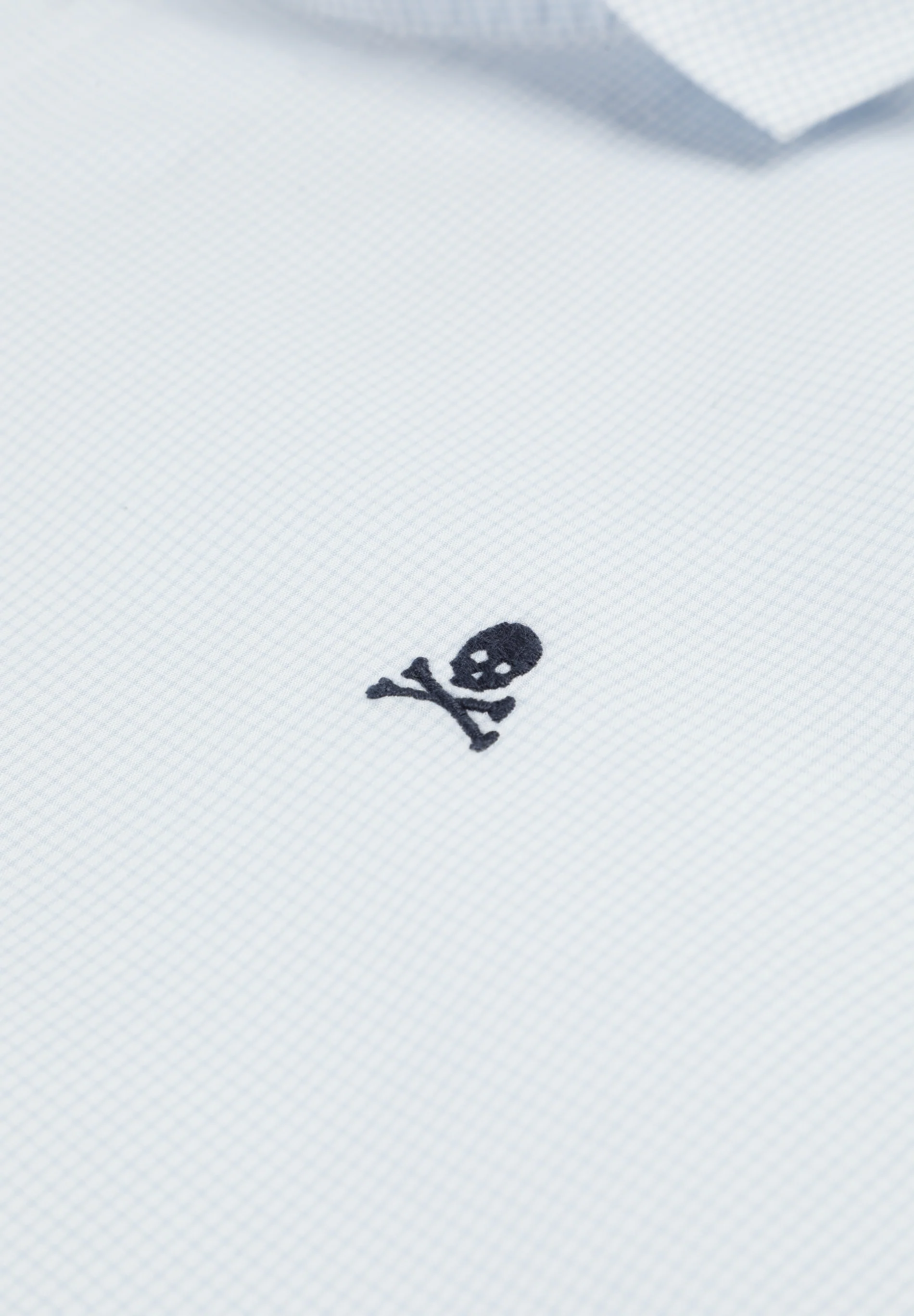 CAMISA CALAVERA BORDADA