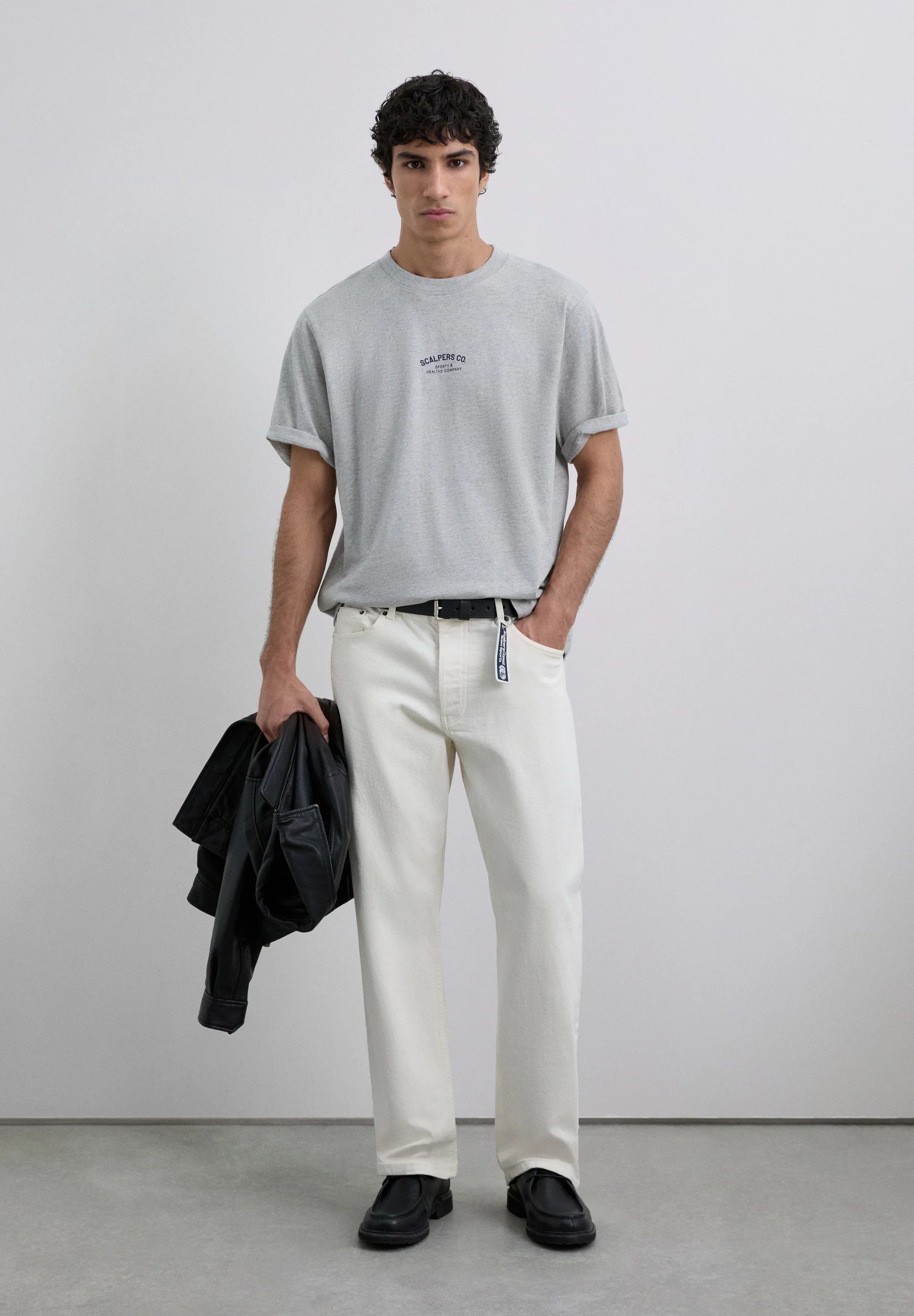 CAMISETA PRINT LOGO CONTRASTE