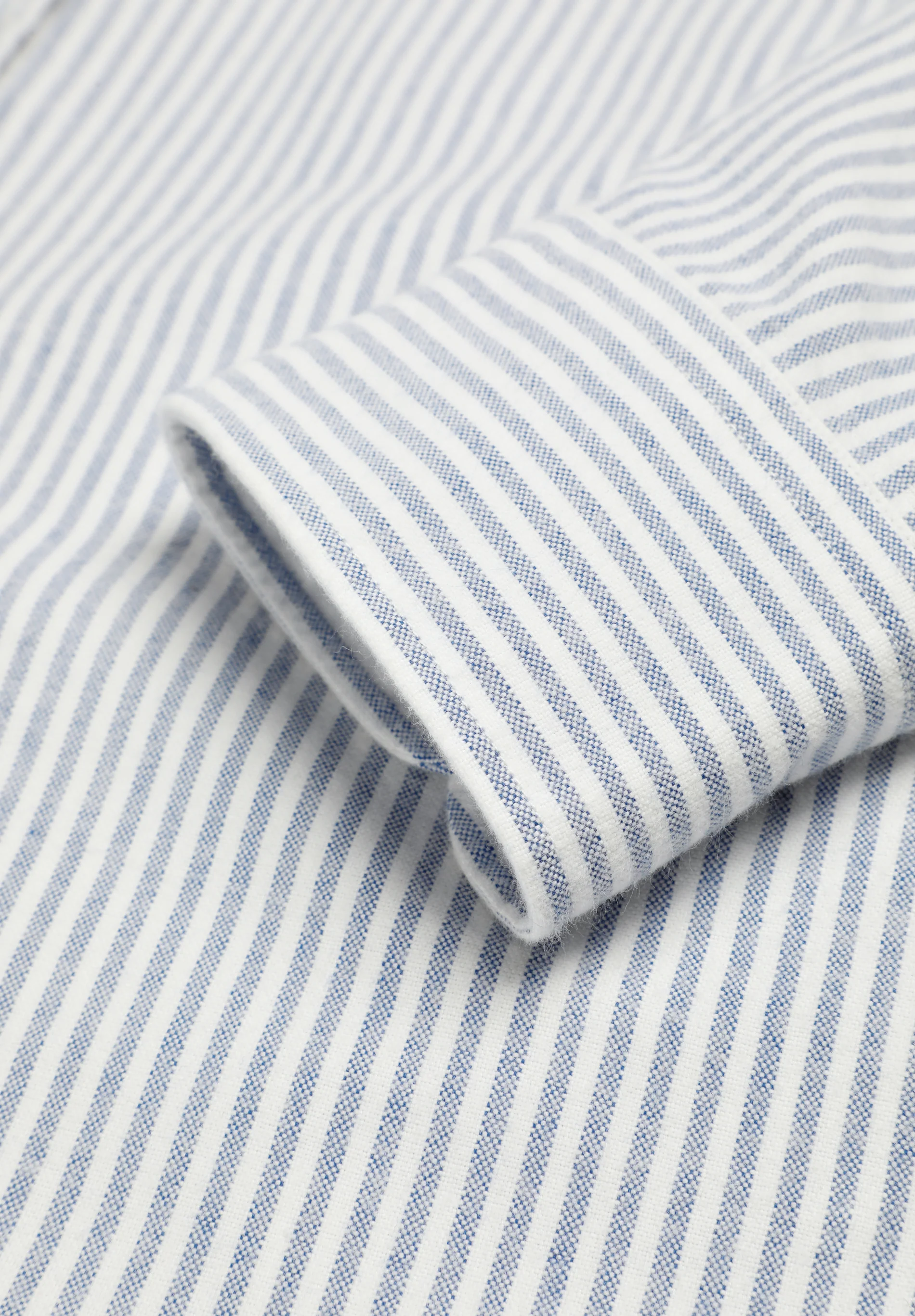 CAMISA OXFORD RAYAS CALAVERA