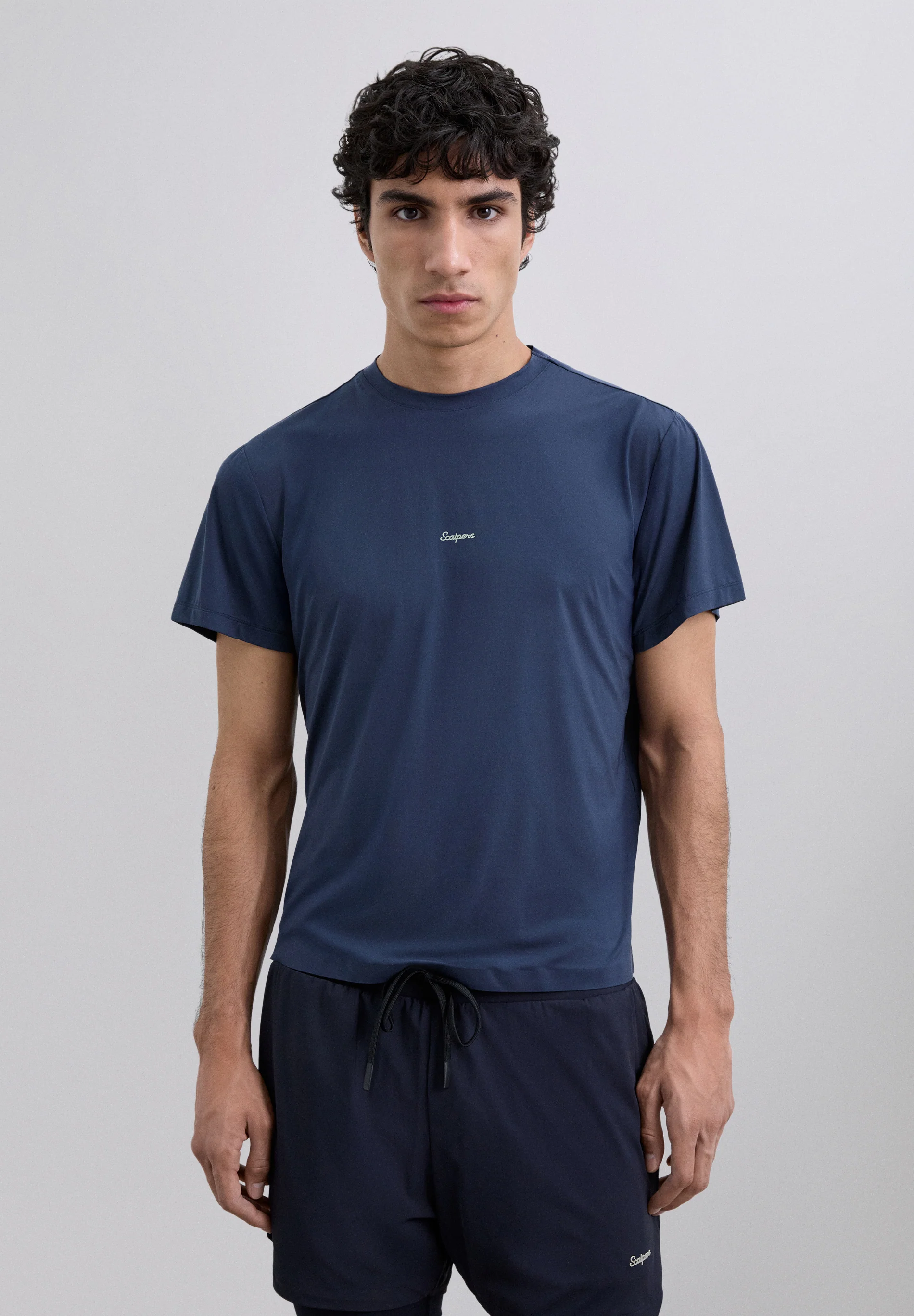 CAMISETA TÉCNICA CONTRASTE ADN