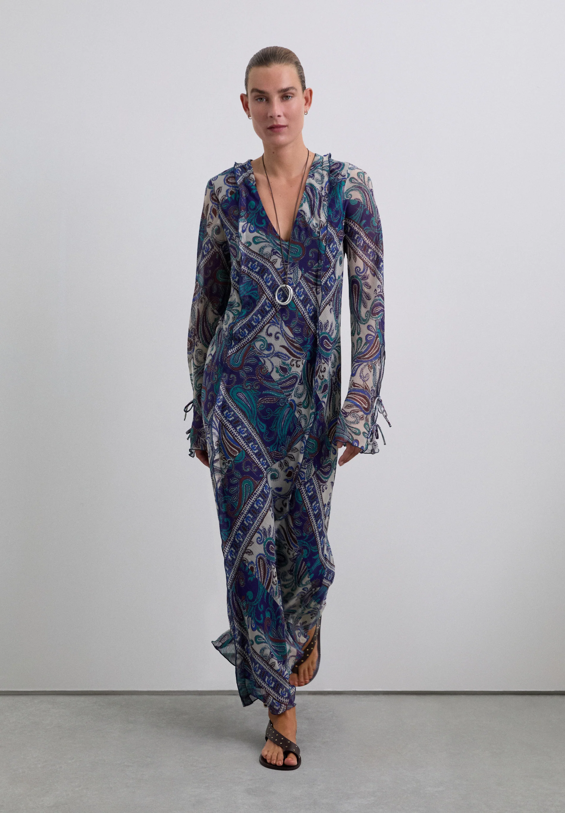 VESTIDO LARGO FLUIDO PAISLEY
