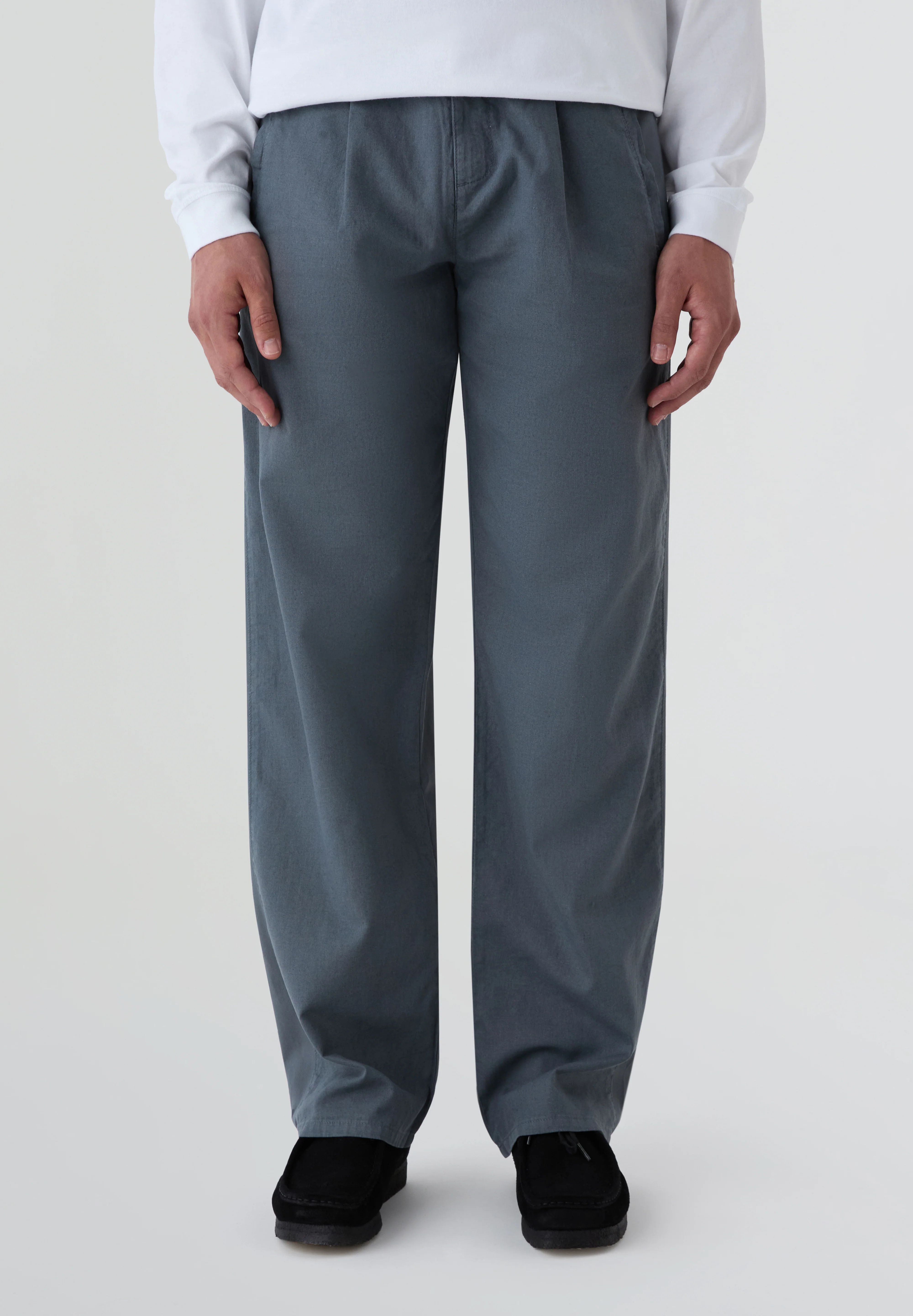 RAMSOS | PANTALÓN PLISADO LINO MODERN