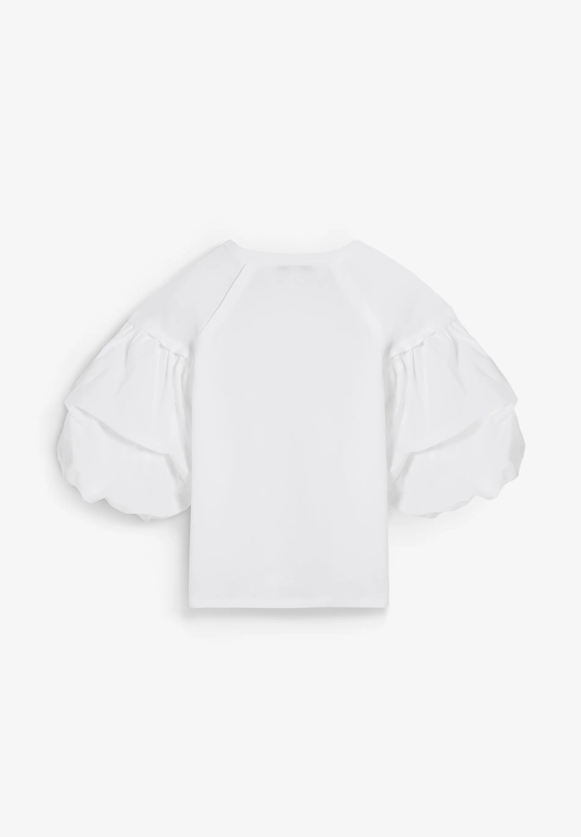 CAMISETA MANGA ABULLONADA