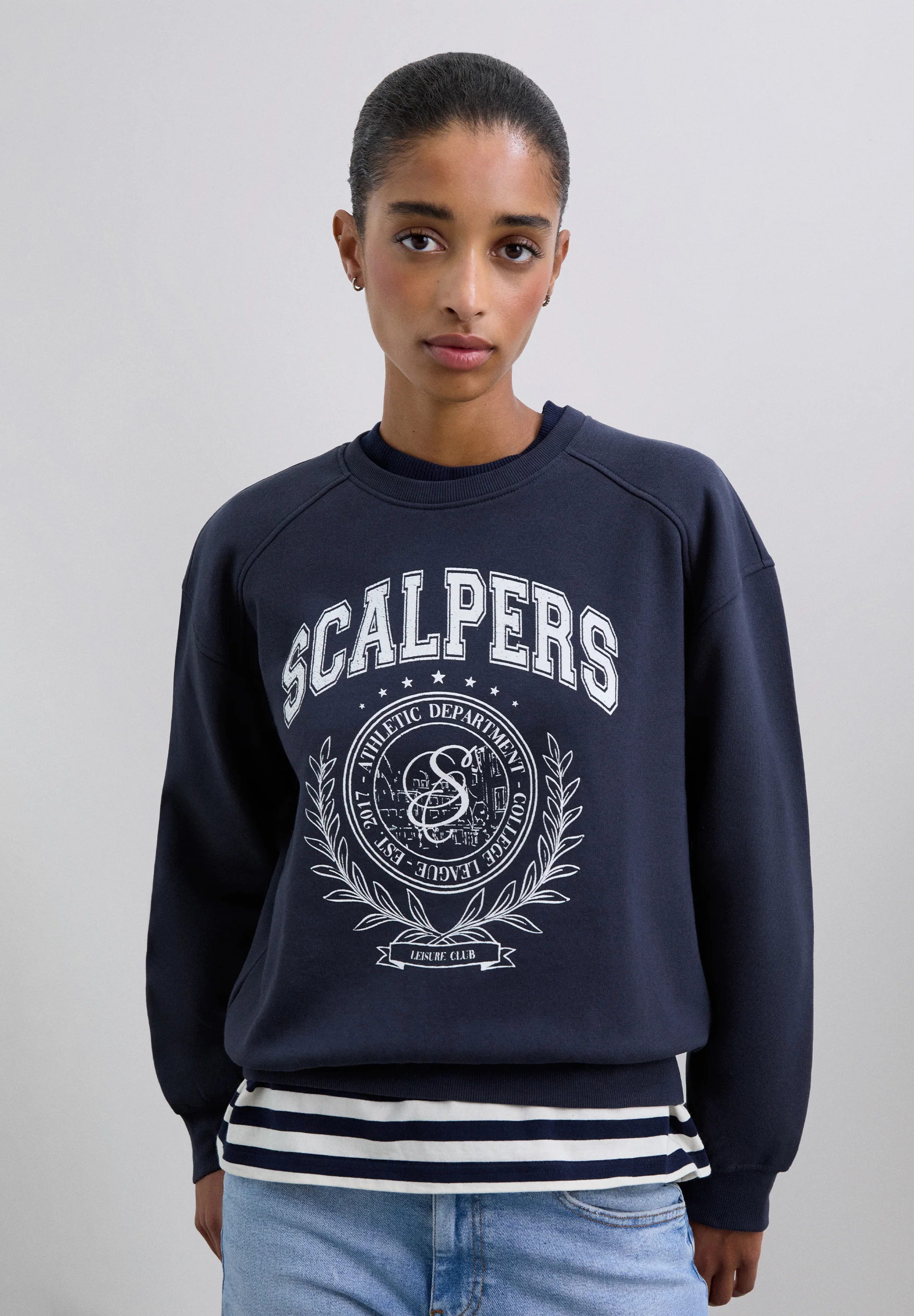SUDADERA PRINT COLLAGE RAYAS