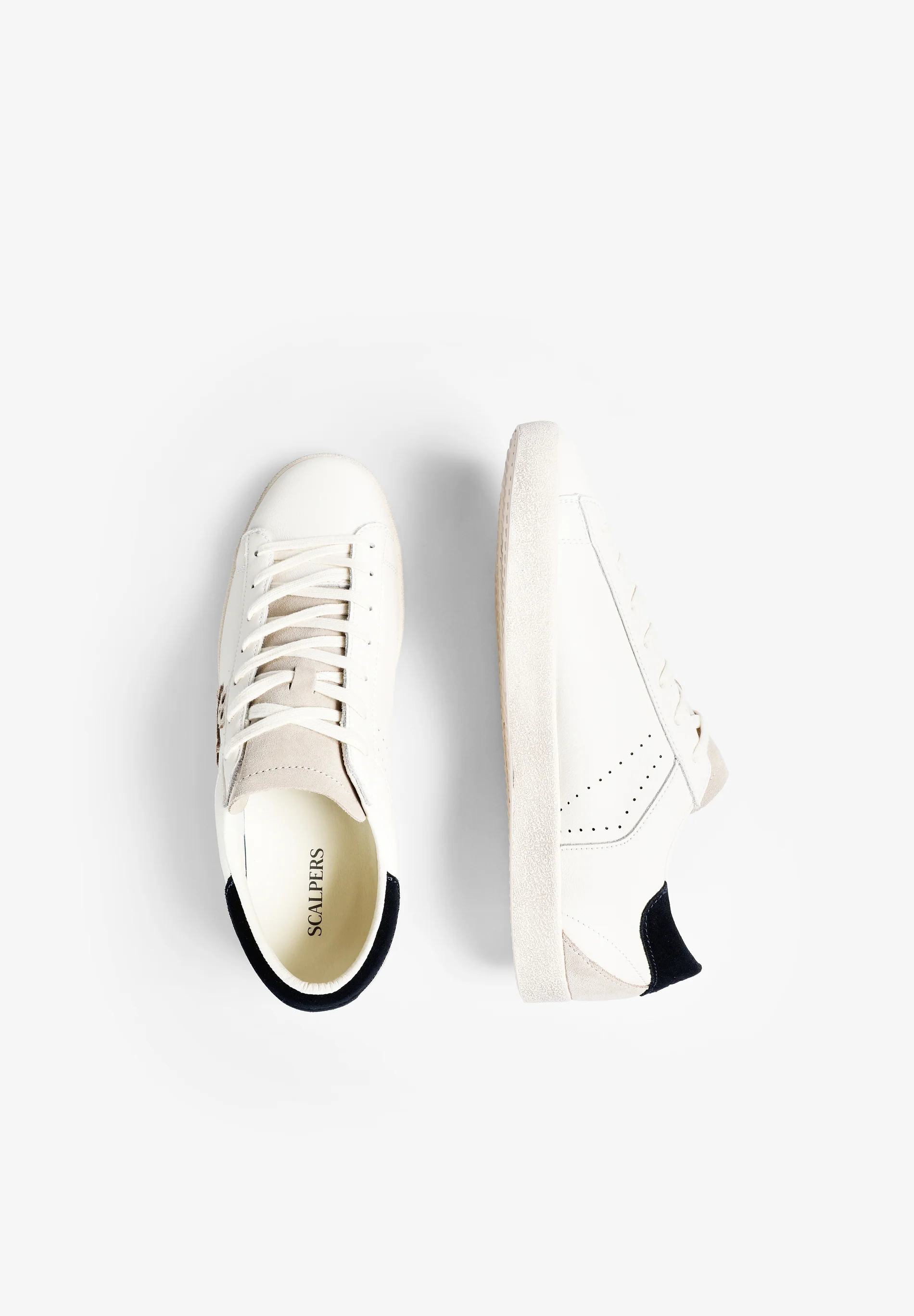 SNEAKERS CALAVERA PIEL