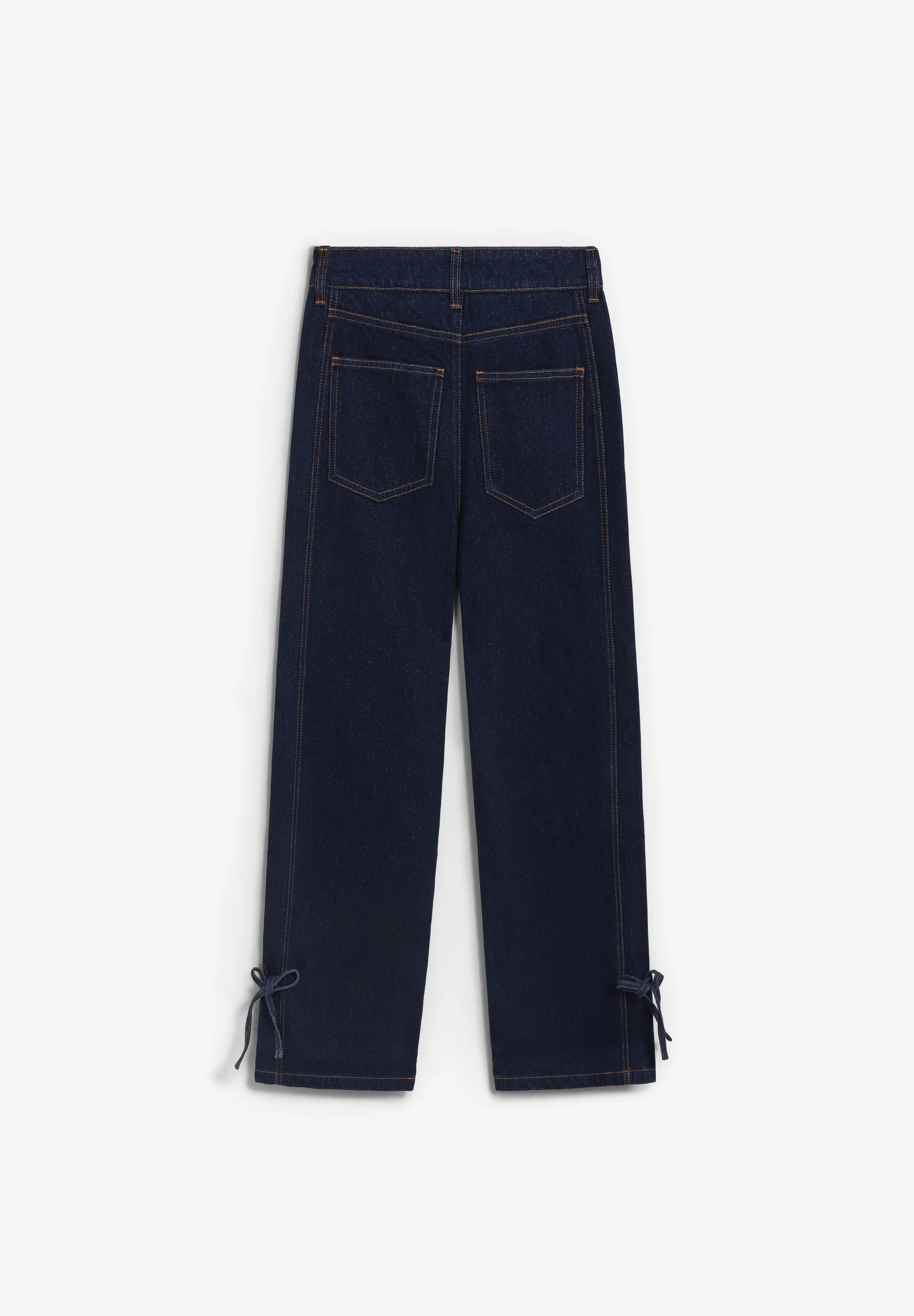 THE TINY BIG SISTER | VAQUEROS LACE CUTLINES