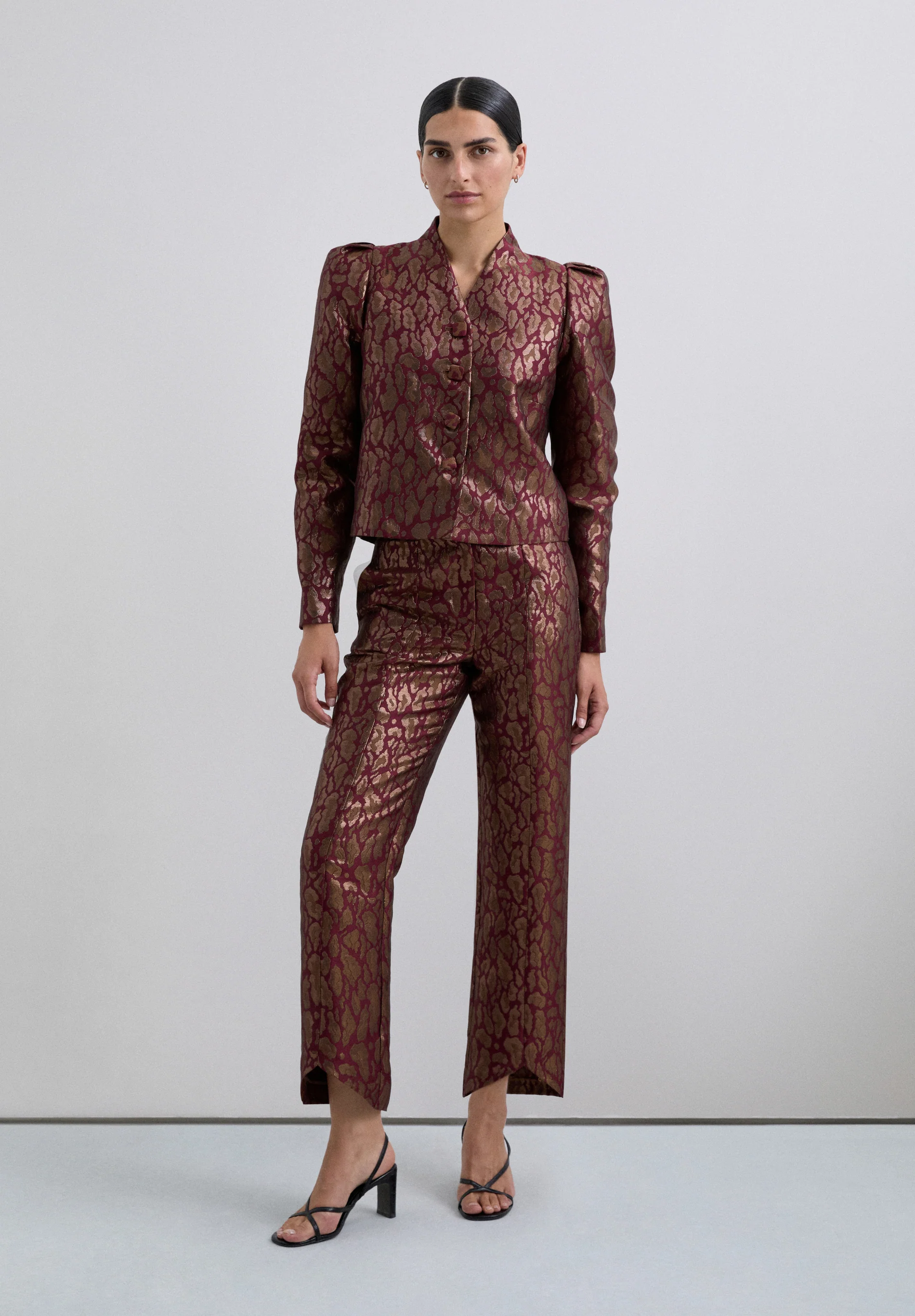 BLAZER CROPPED ANIMAL PRINT METALIZADA