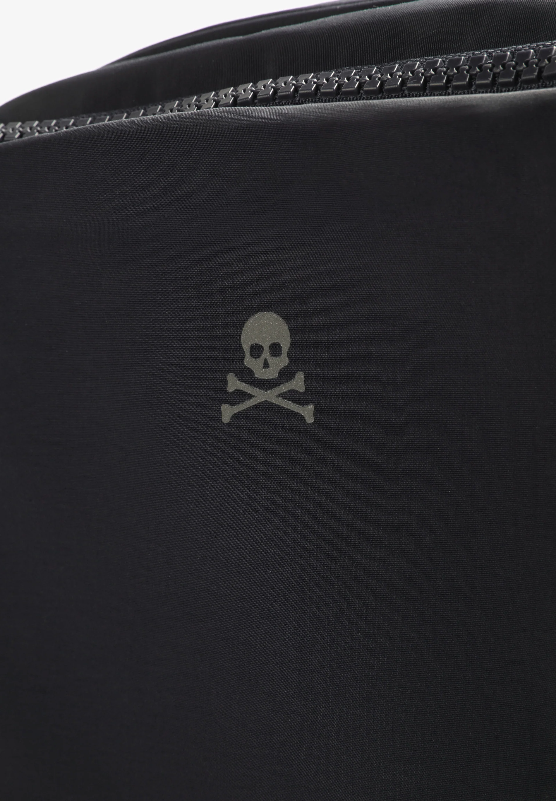 MOCHILA BÁSICA CALAVERA | PERSONALIZABLE