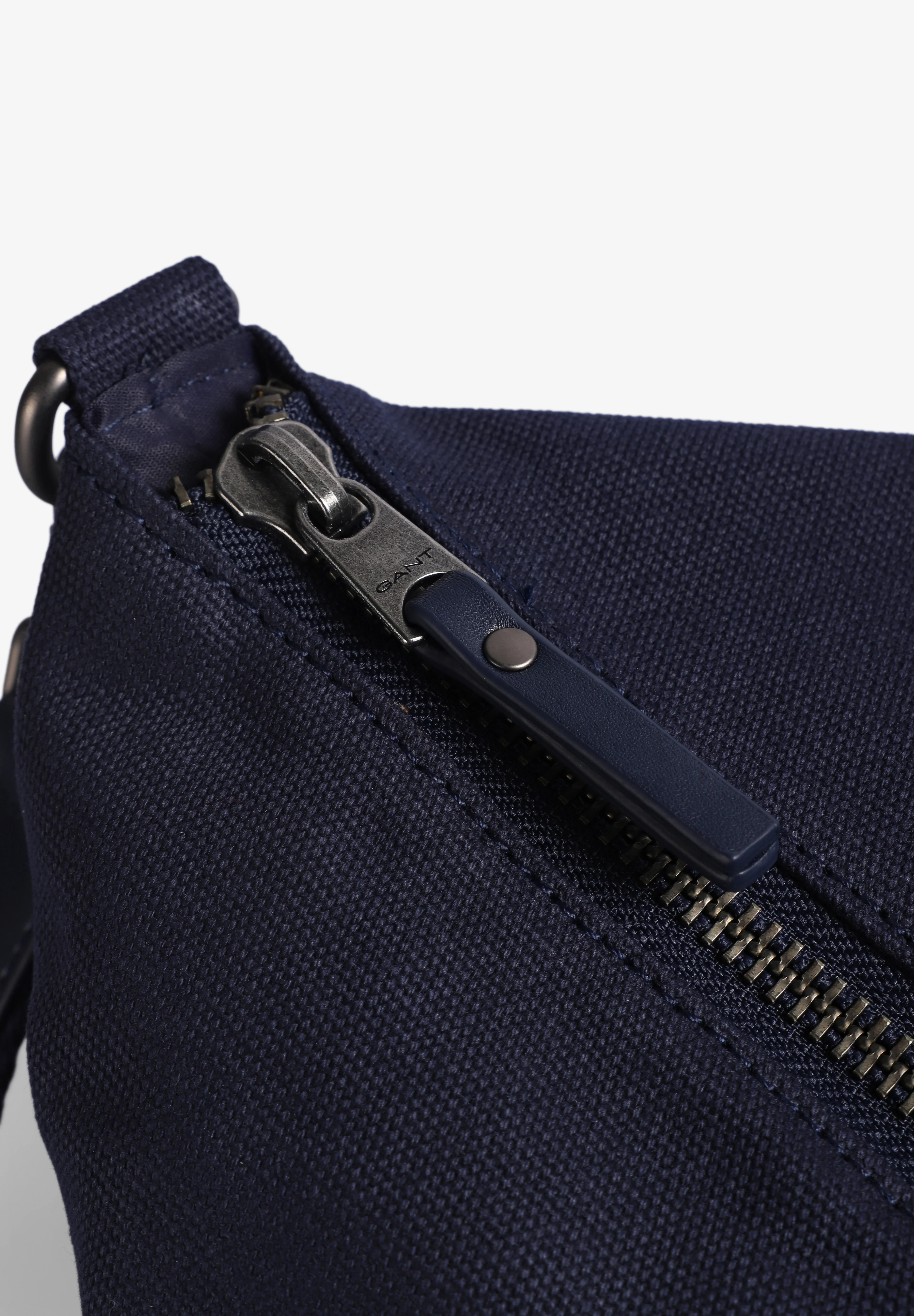 GANT | BOLSA G BADGE COTTON CANVAS DUFFLE