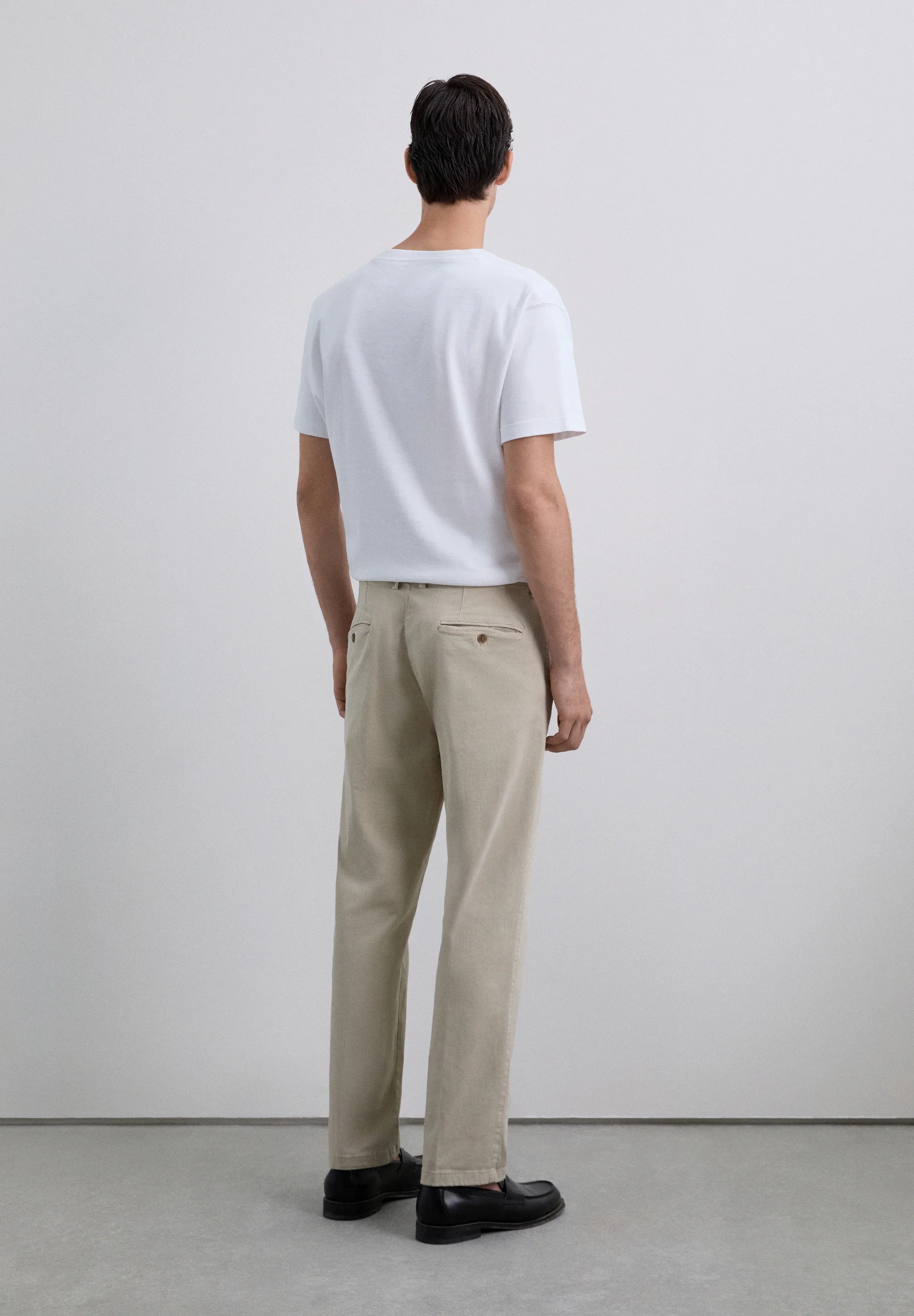 PANTALÓN PINZAS