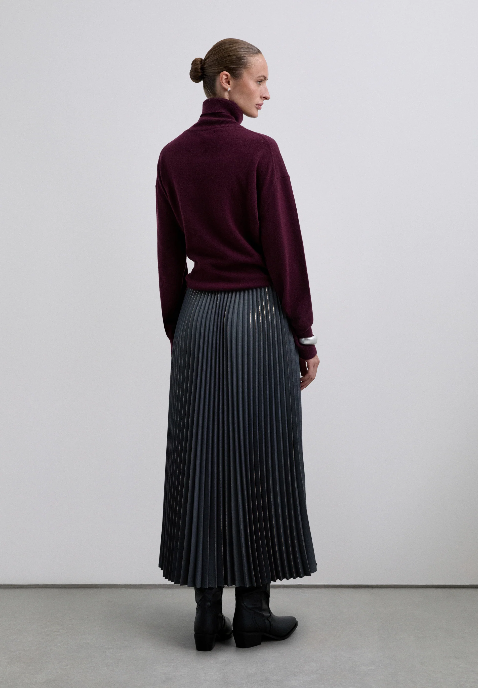 SCLUREXPLEATED SKIRT