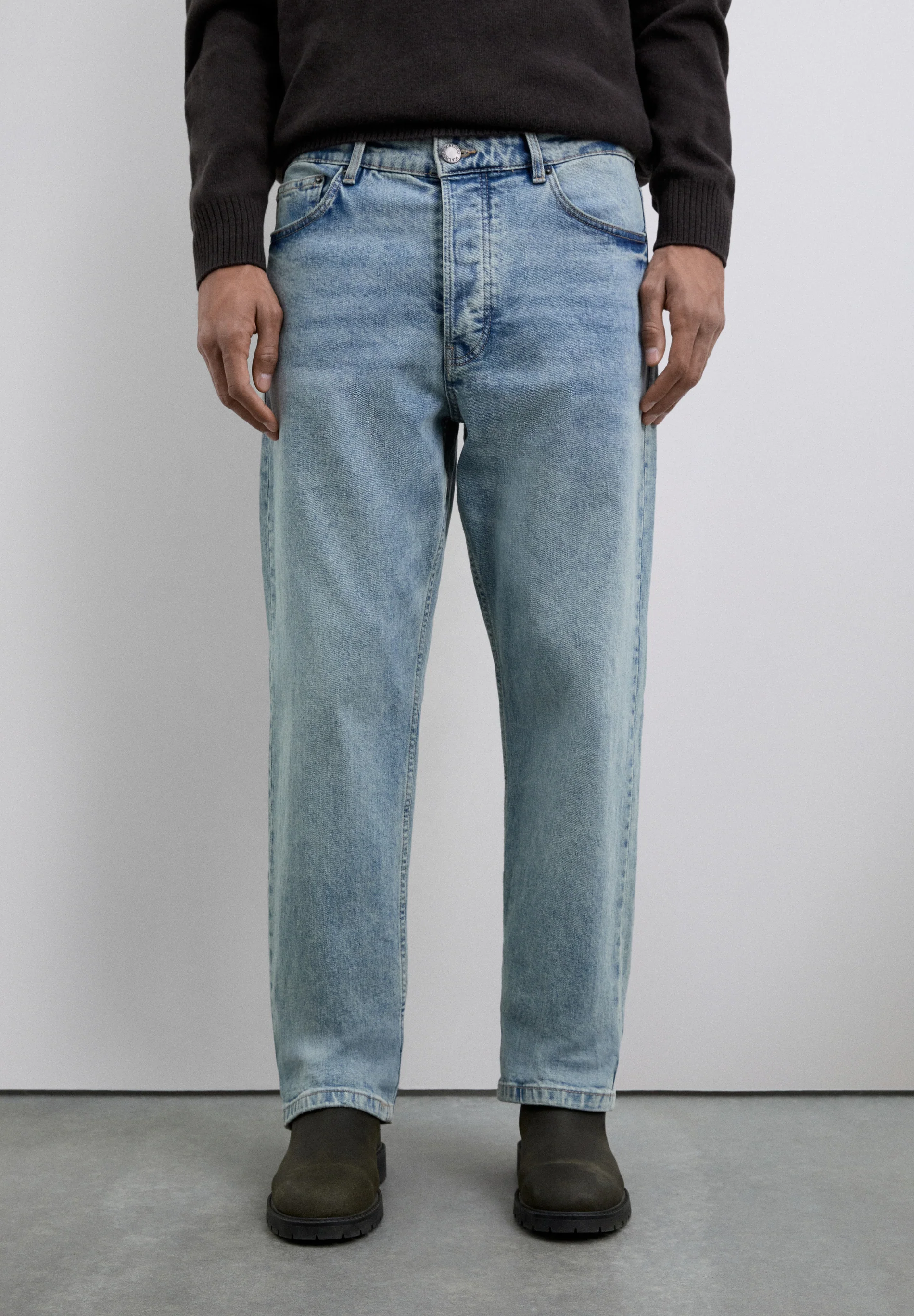 PANTALÓN VAQUERO REGULAR FIT