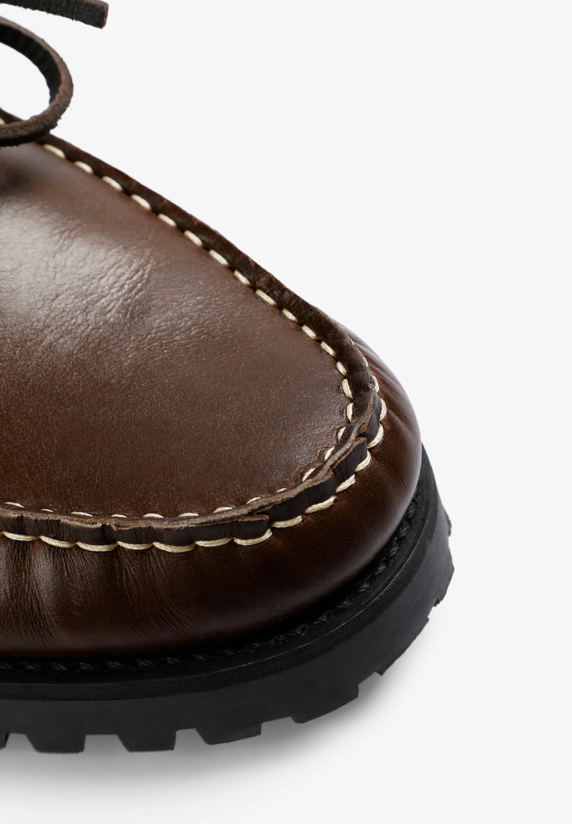 ZAPATOS NÁUTICOS SUELA DENTADA