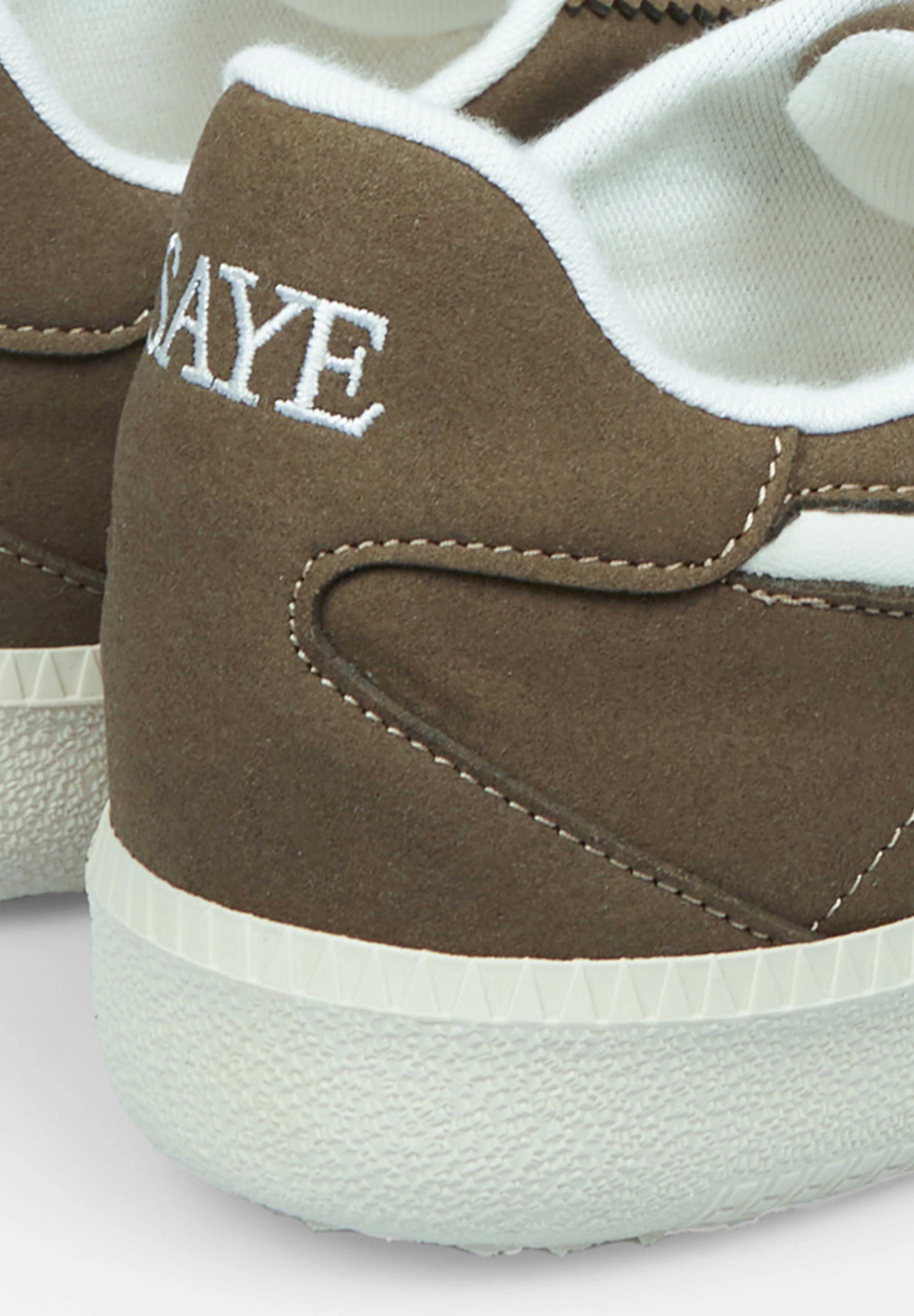 SAYE | SNEAKERS M70 DART