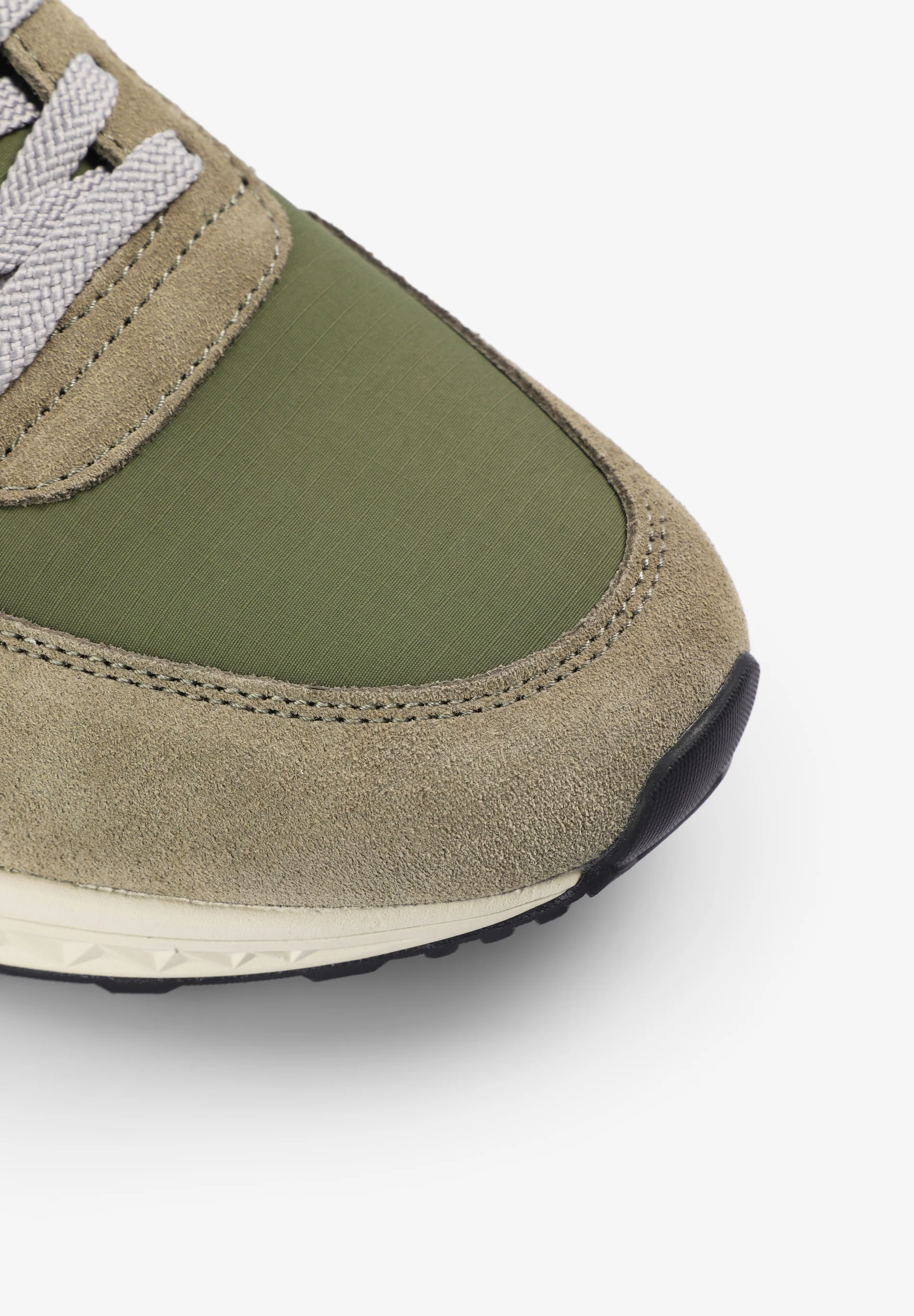 SNEAKERS CALAVERA ANTE