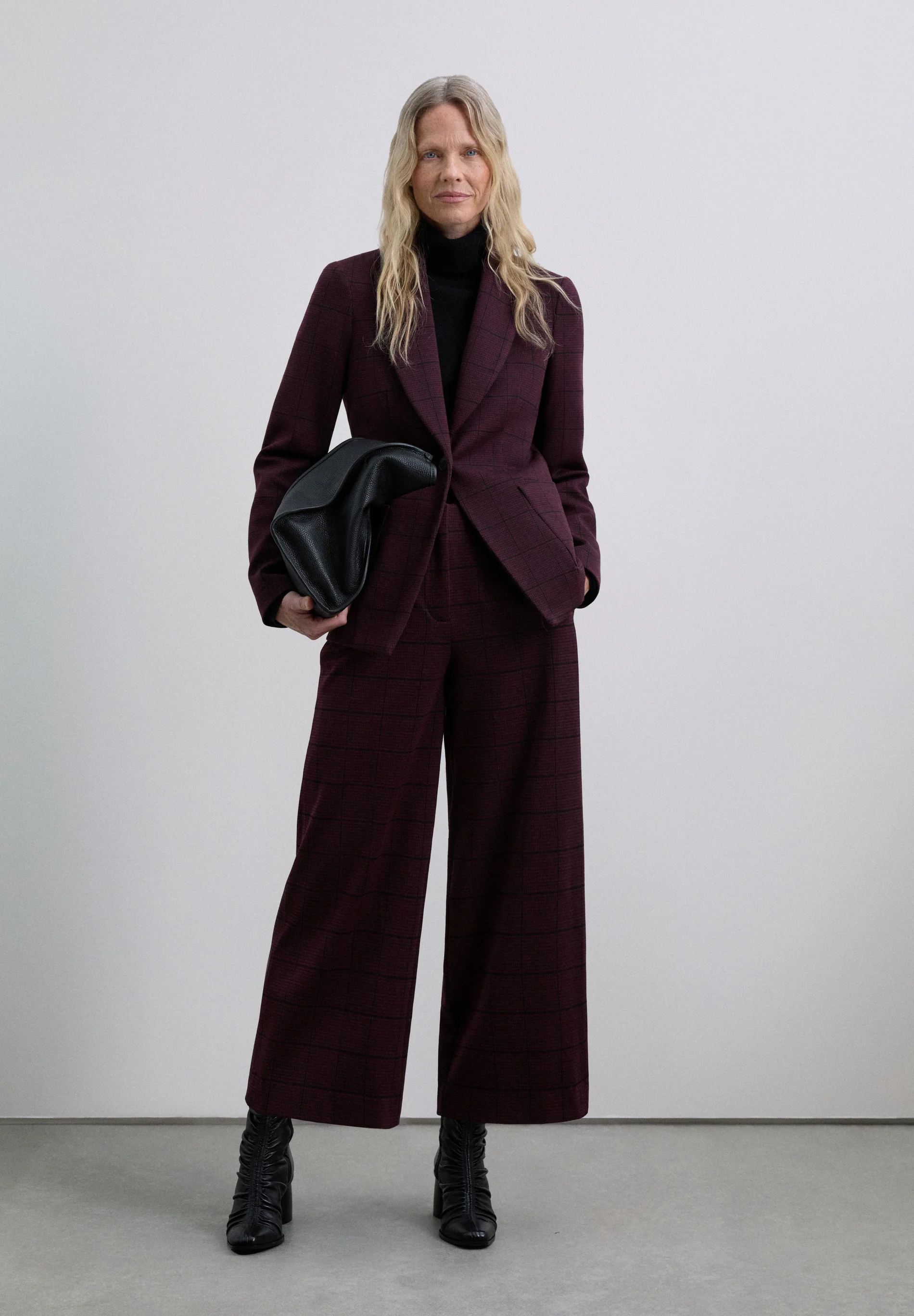 BLAZER BURDEOS CUADROS
