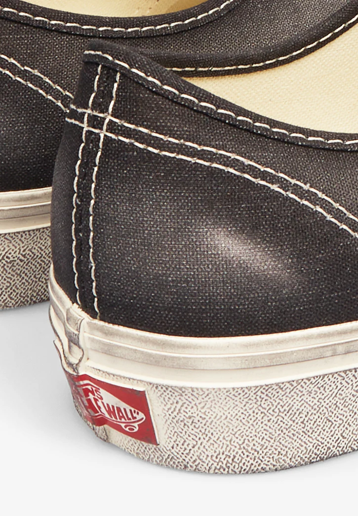 VANS | SNEAKERS AUTHENTIC