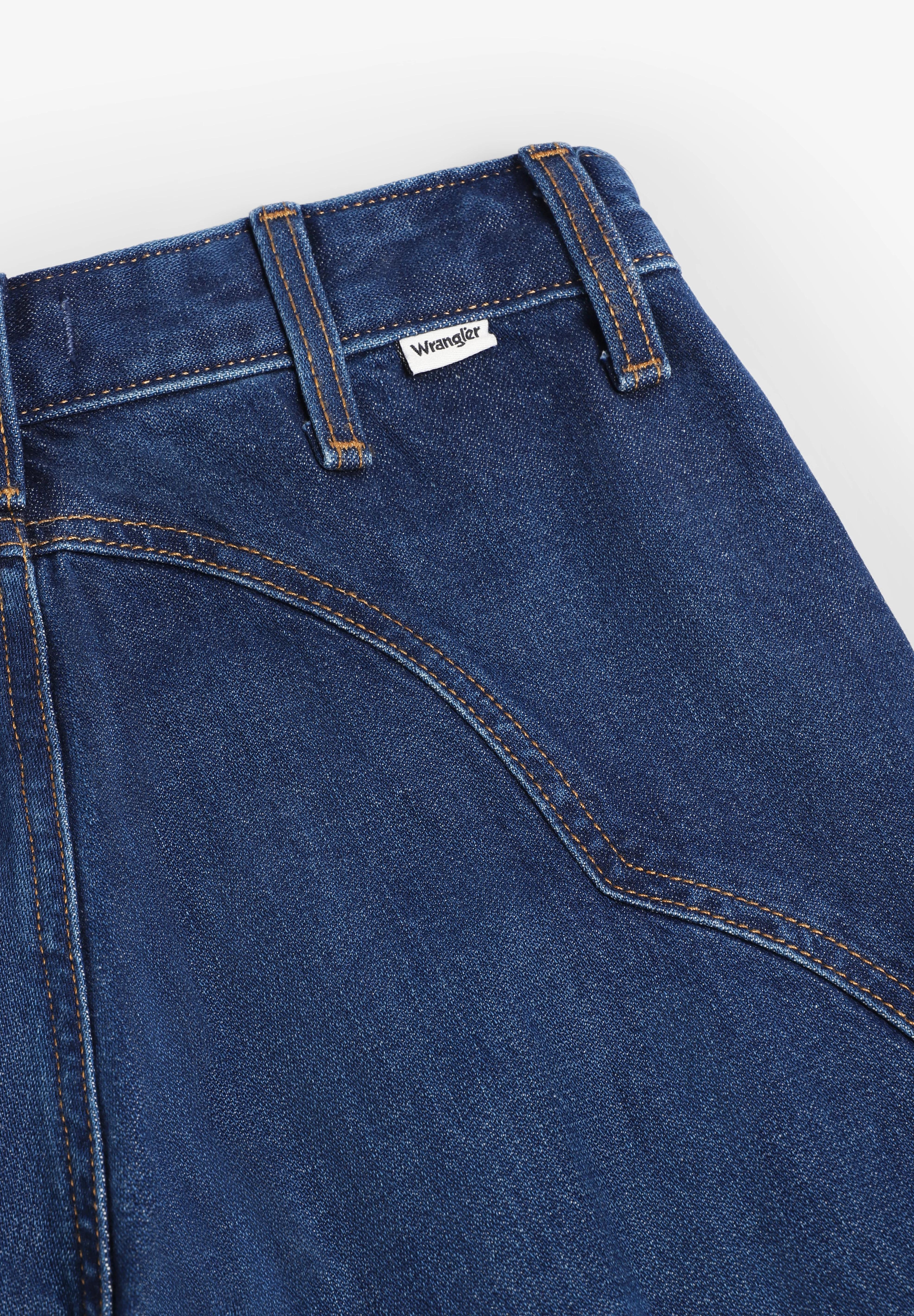 WRANGLER | VAQUEROS SLEEK BARREL