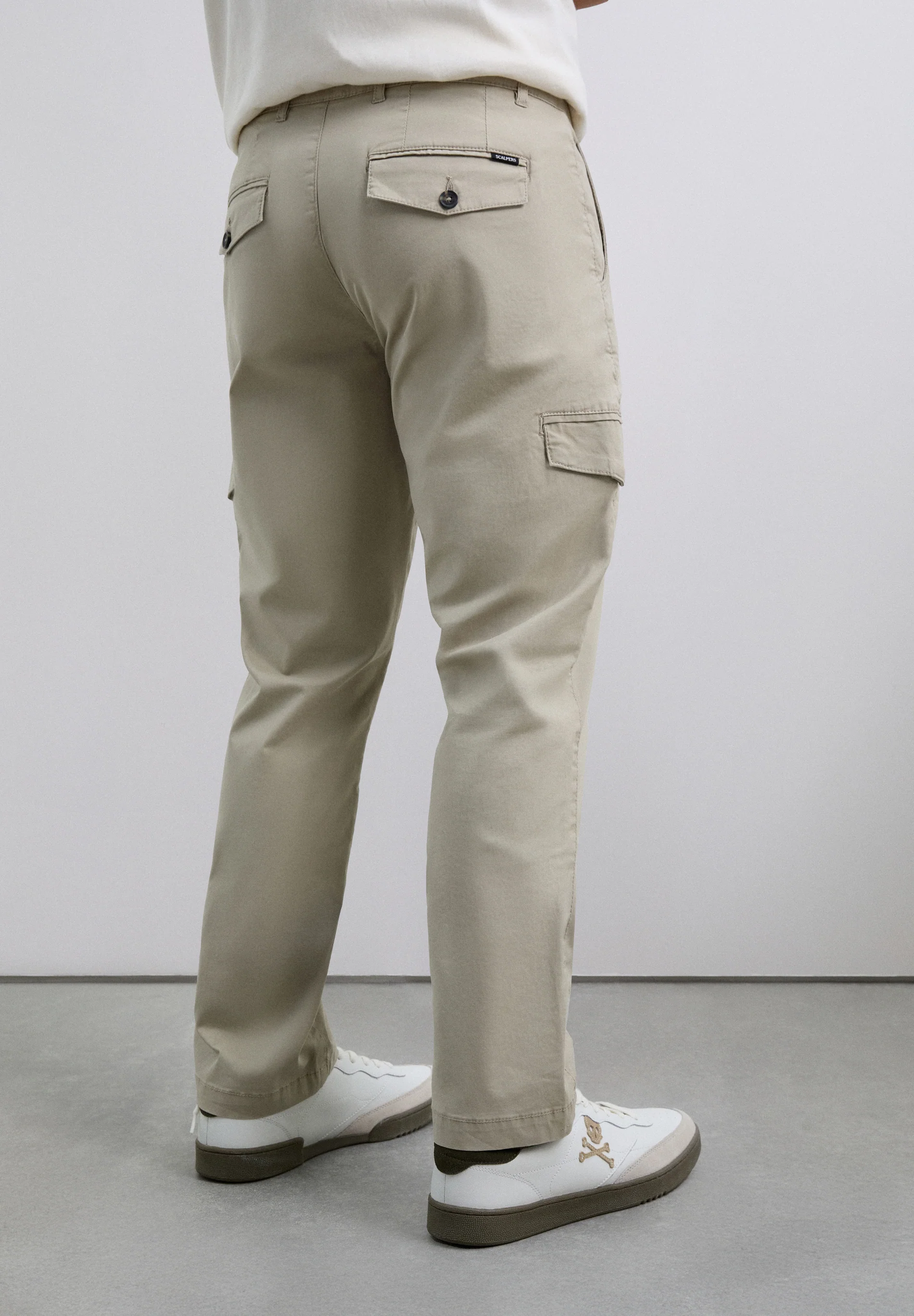 PANTALÓN CARGO SLIM FIT