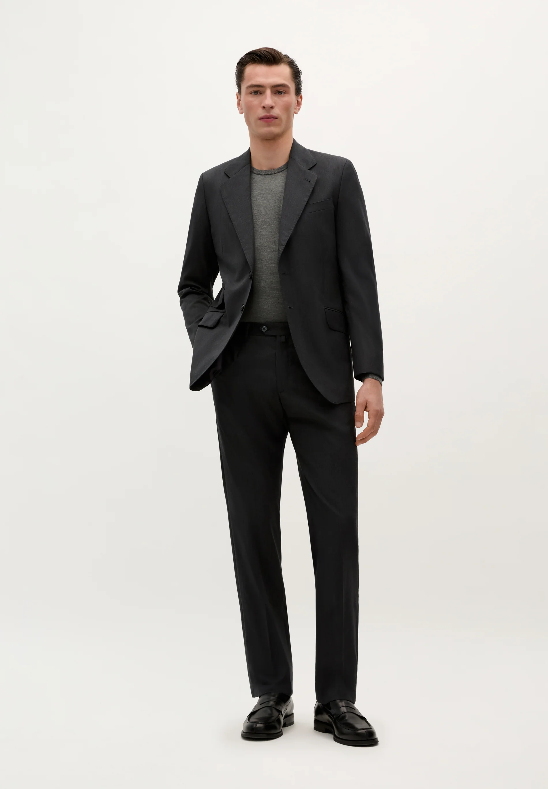 TRAJE CLÁSICO LANA GRIS