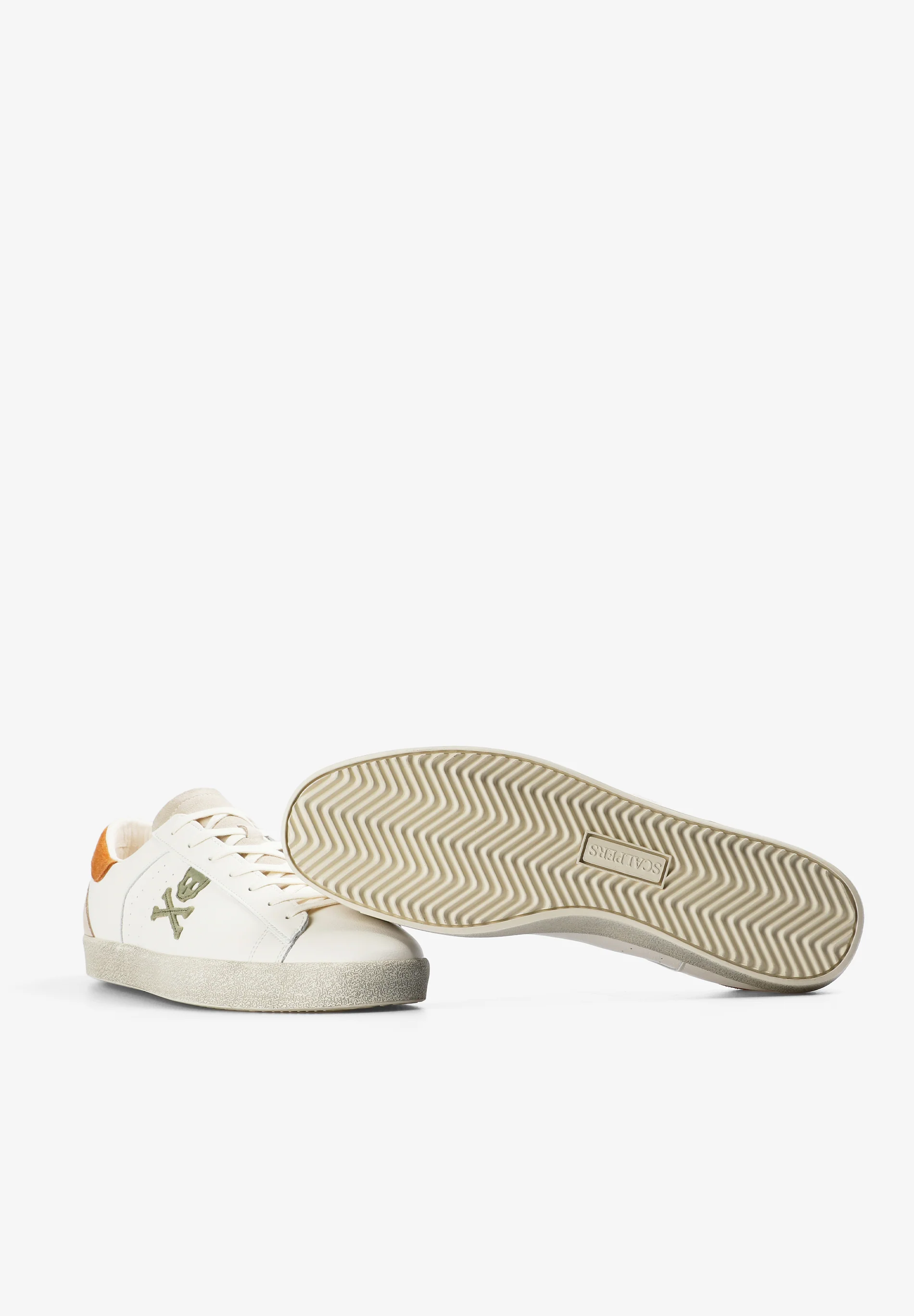 SNEAKERS CALAVERA PIEL