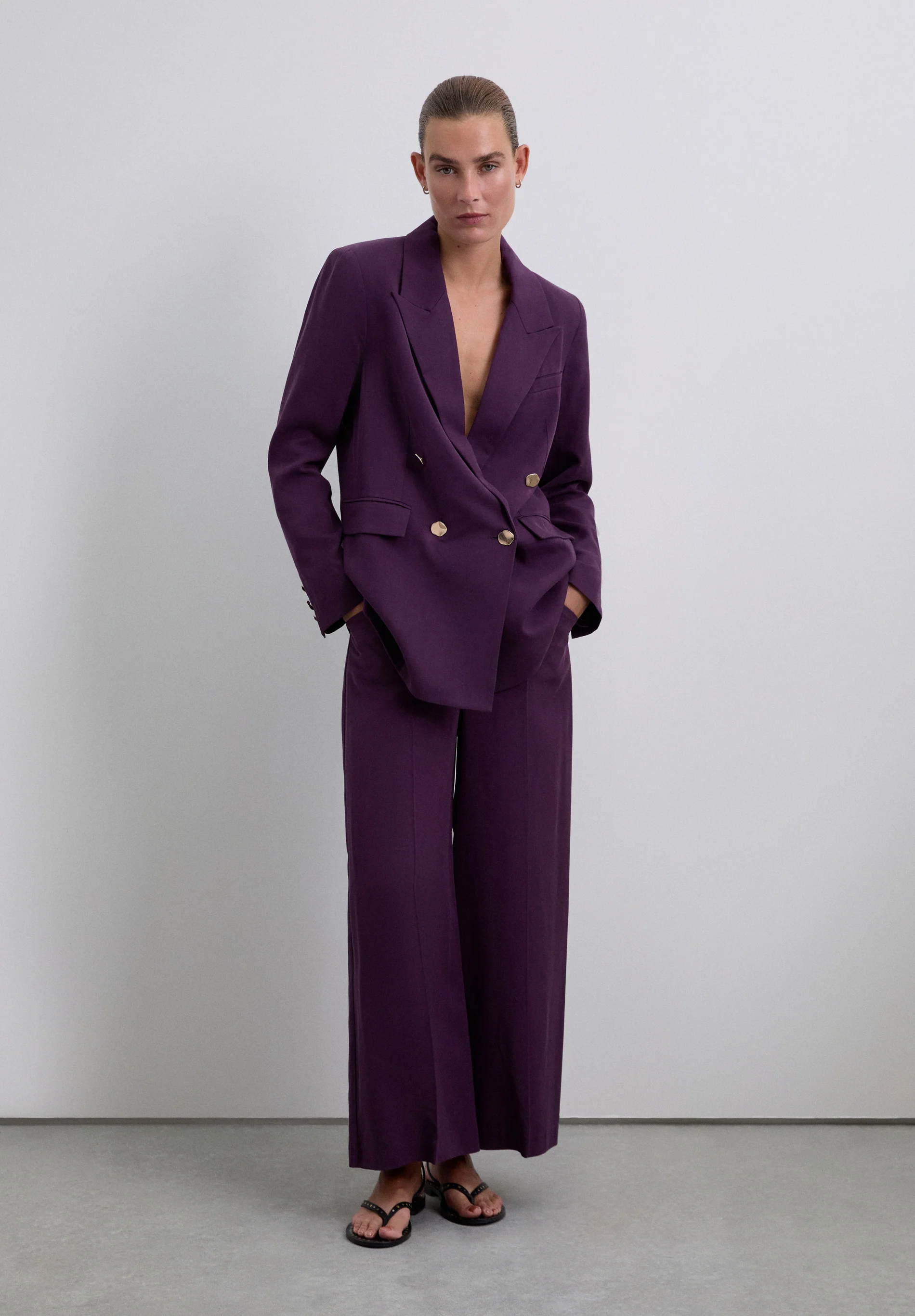 PANTALÓN CULOTTE PINZAS