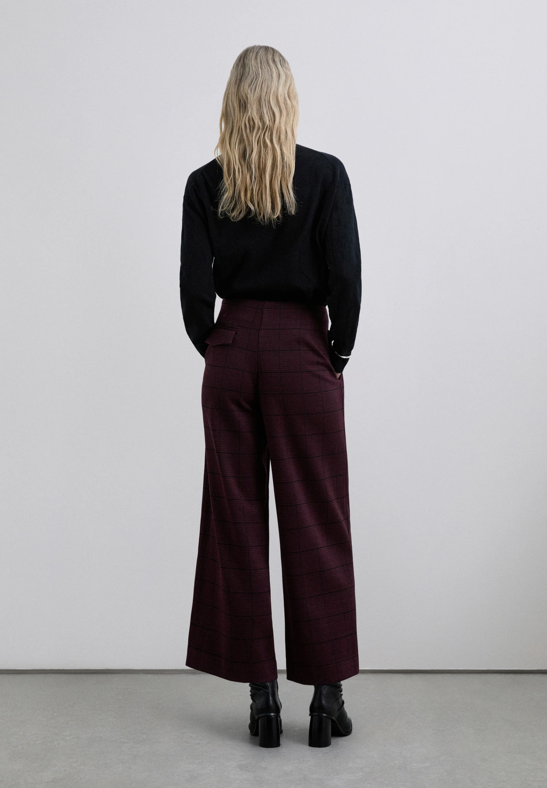 SCKNITTYBURGU PANT