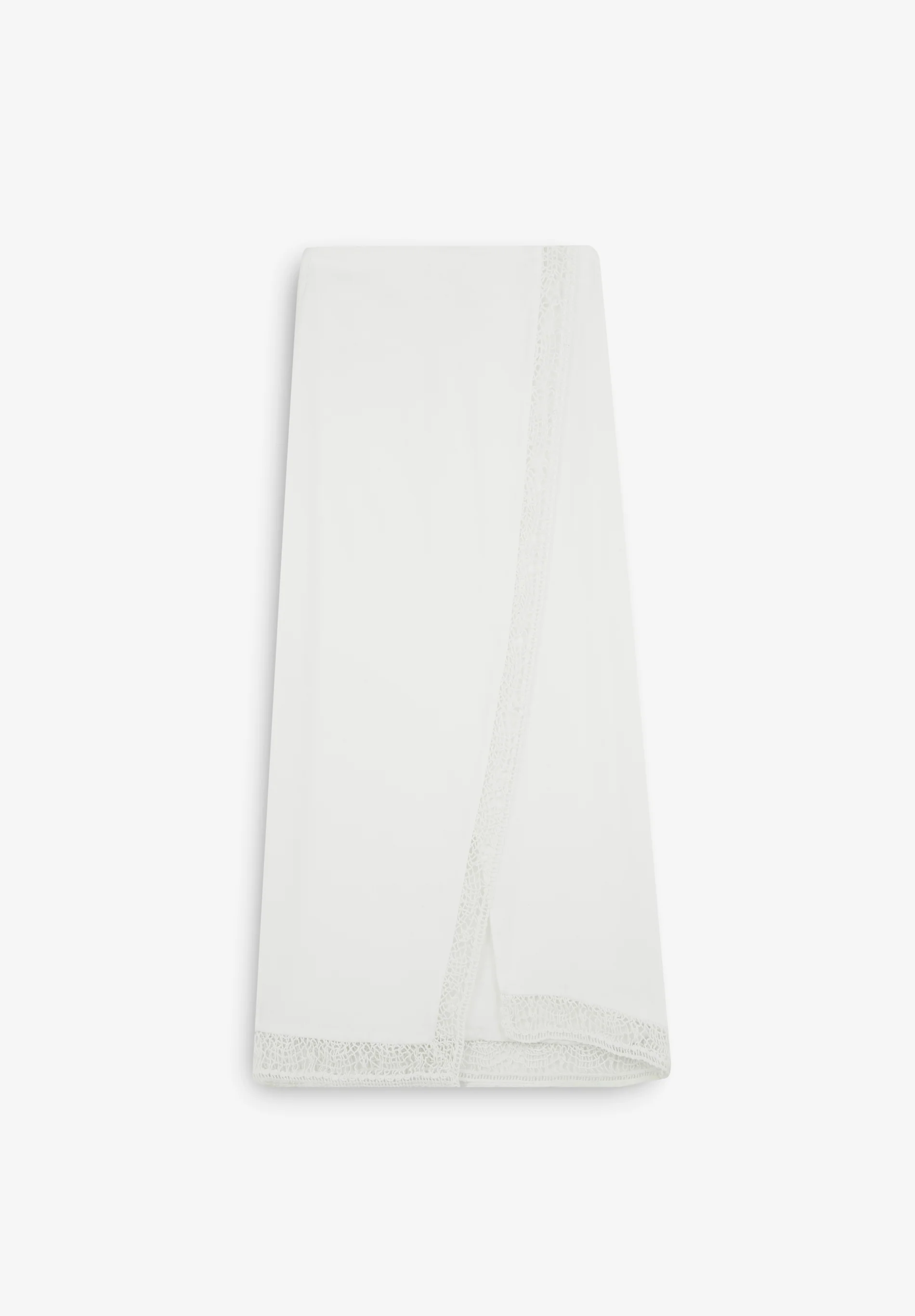 FALDA PAREO DETALLES ENCAJE