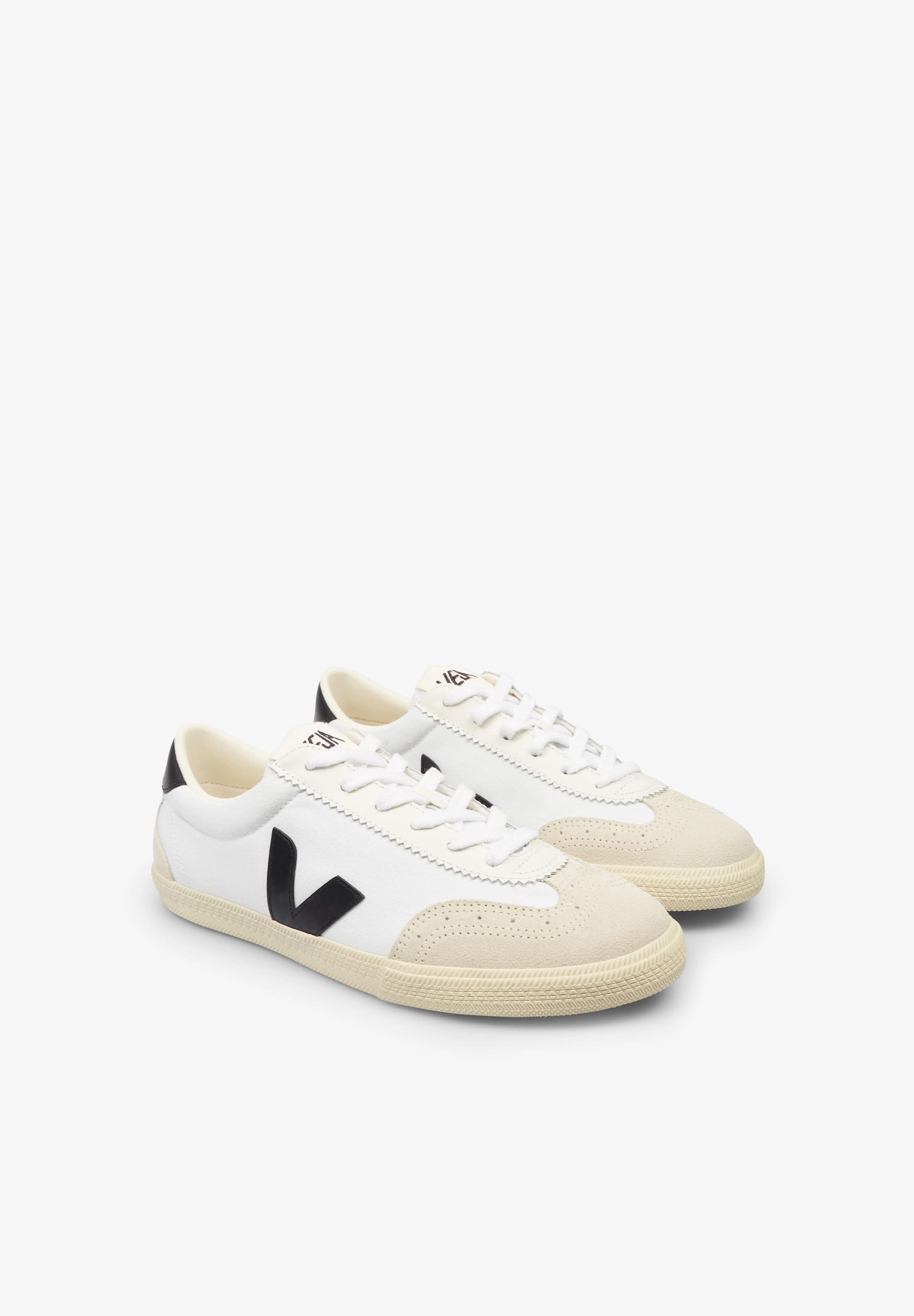 VEJA | SNEAKERS VOLLEY CANVAS HOMBRE
