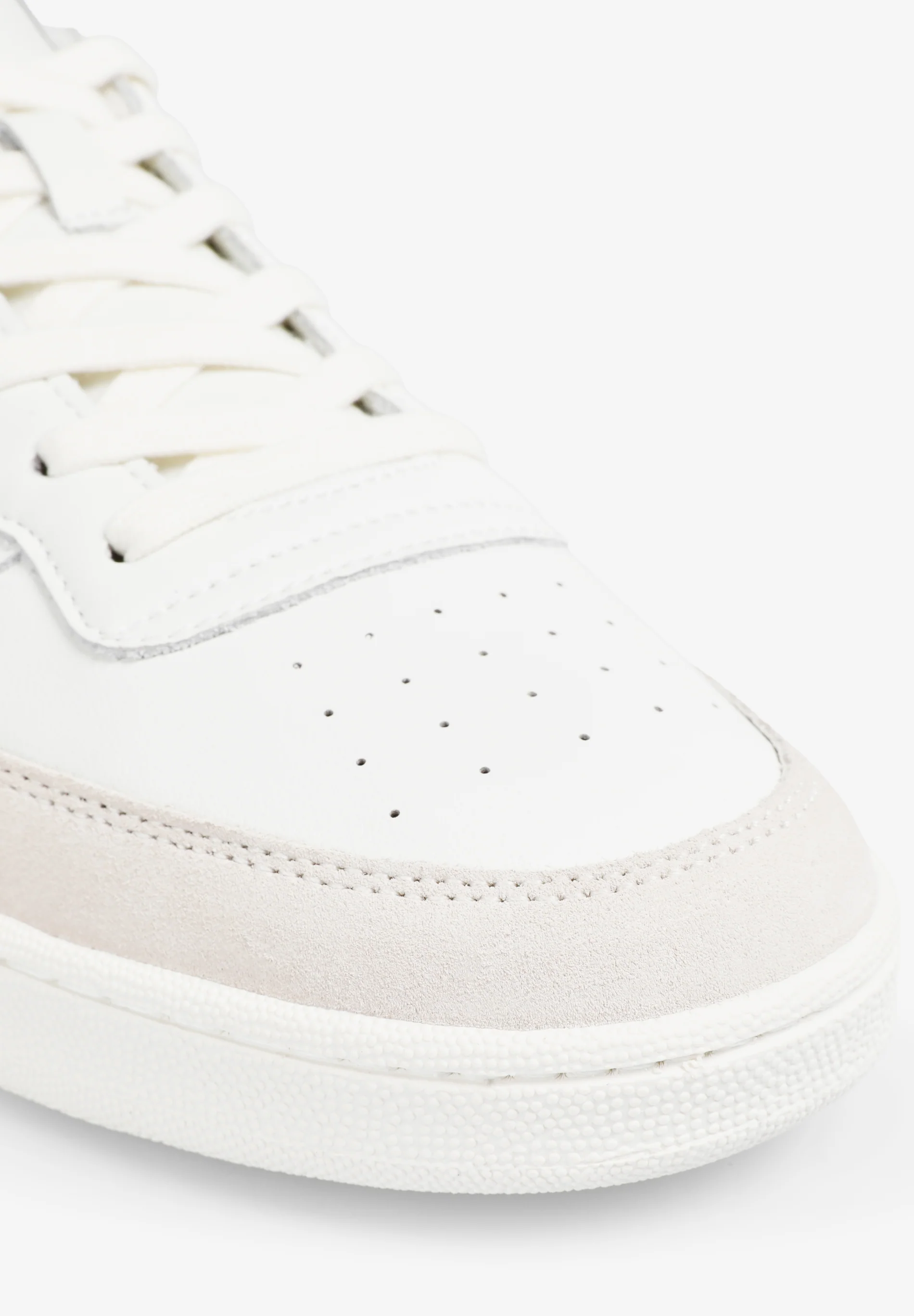 SNEAKERS CALAVERA PIEL