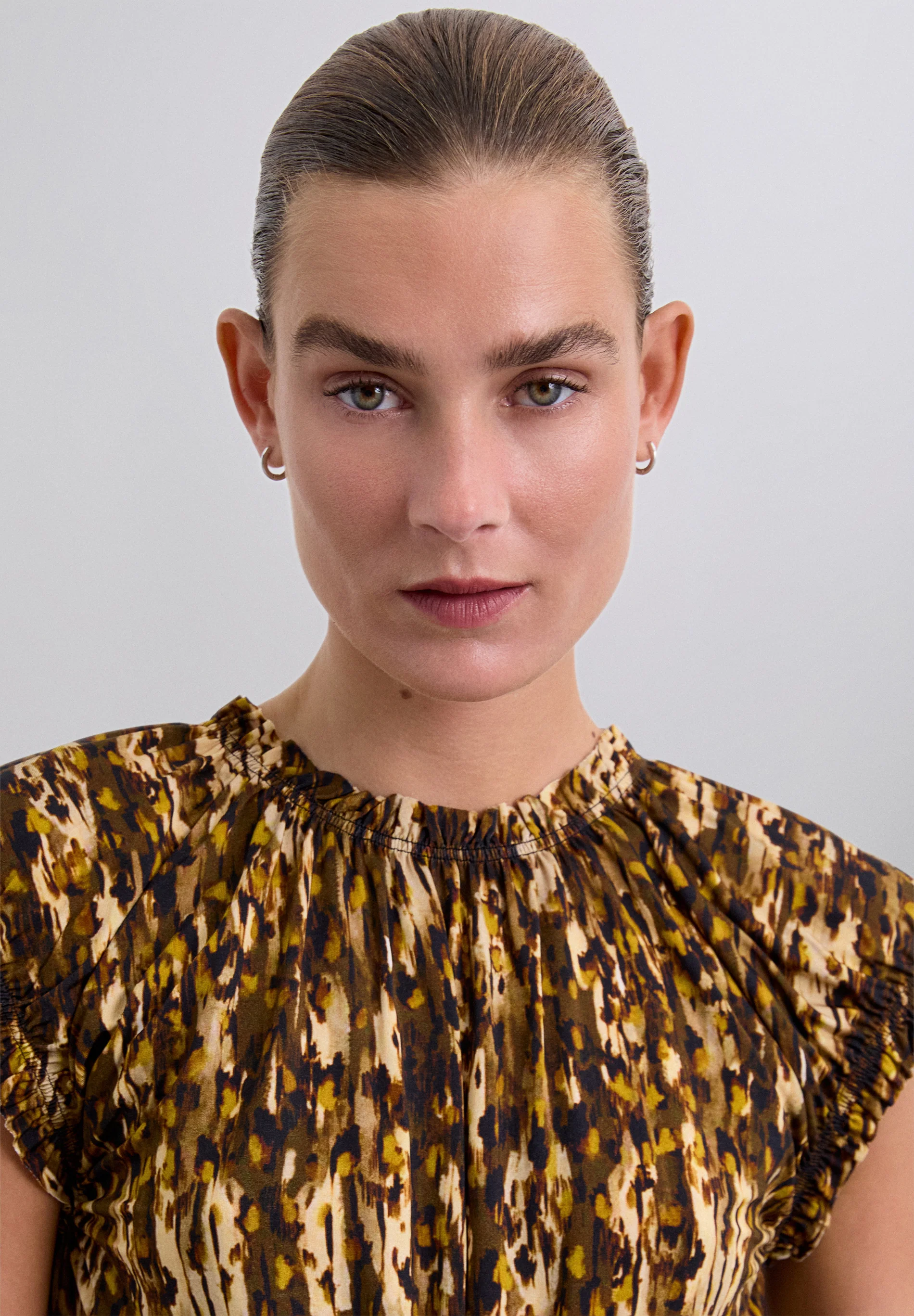 TOP HEBILLA ESTAMPADO