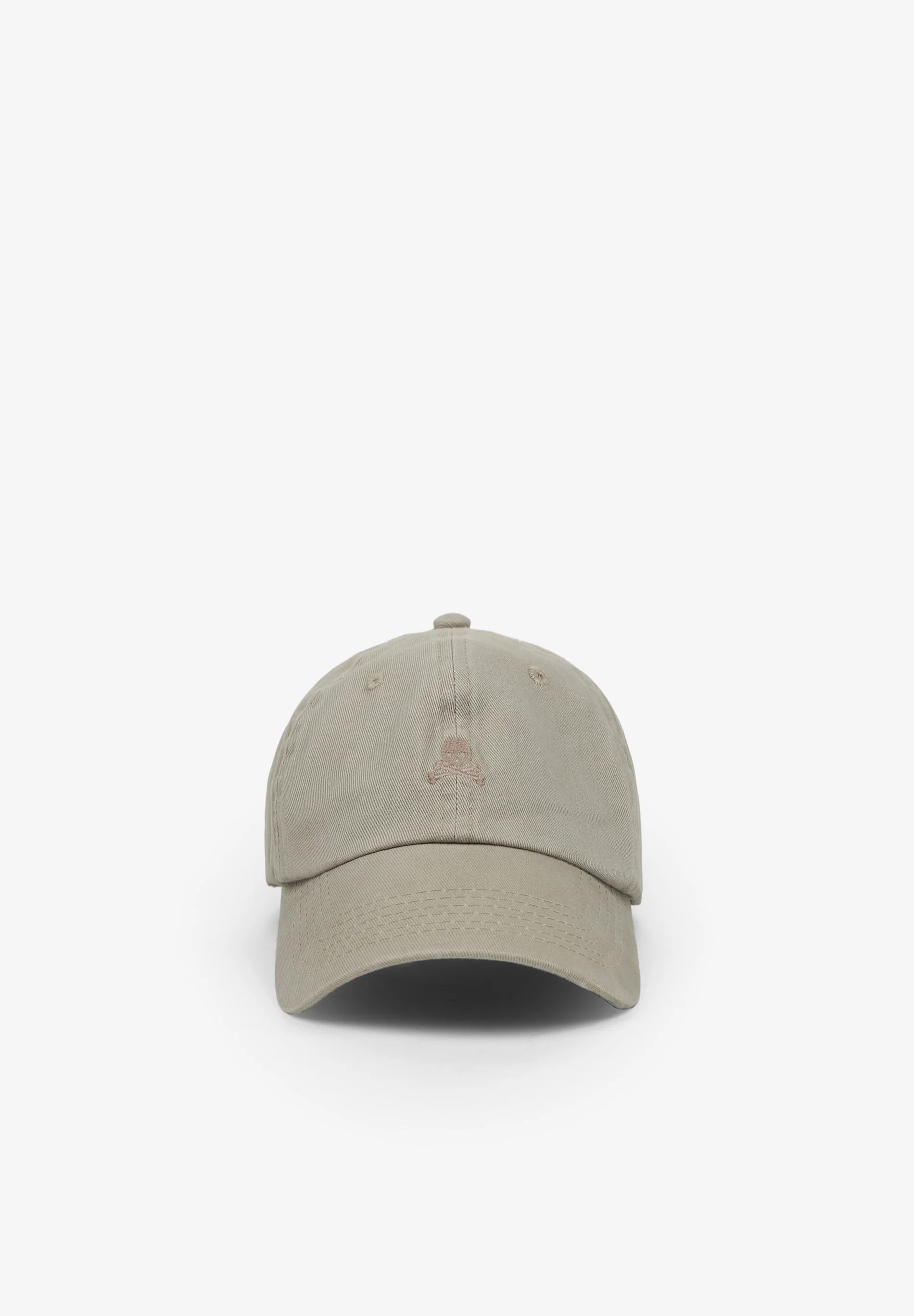 GORRA CALAVERA BORDADA