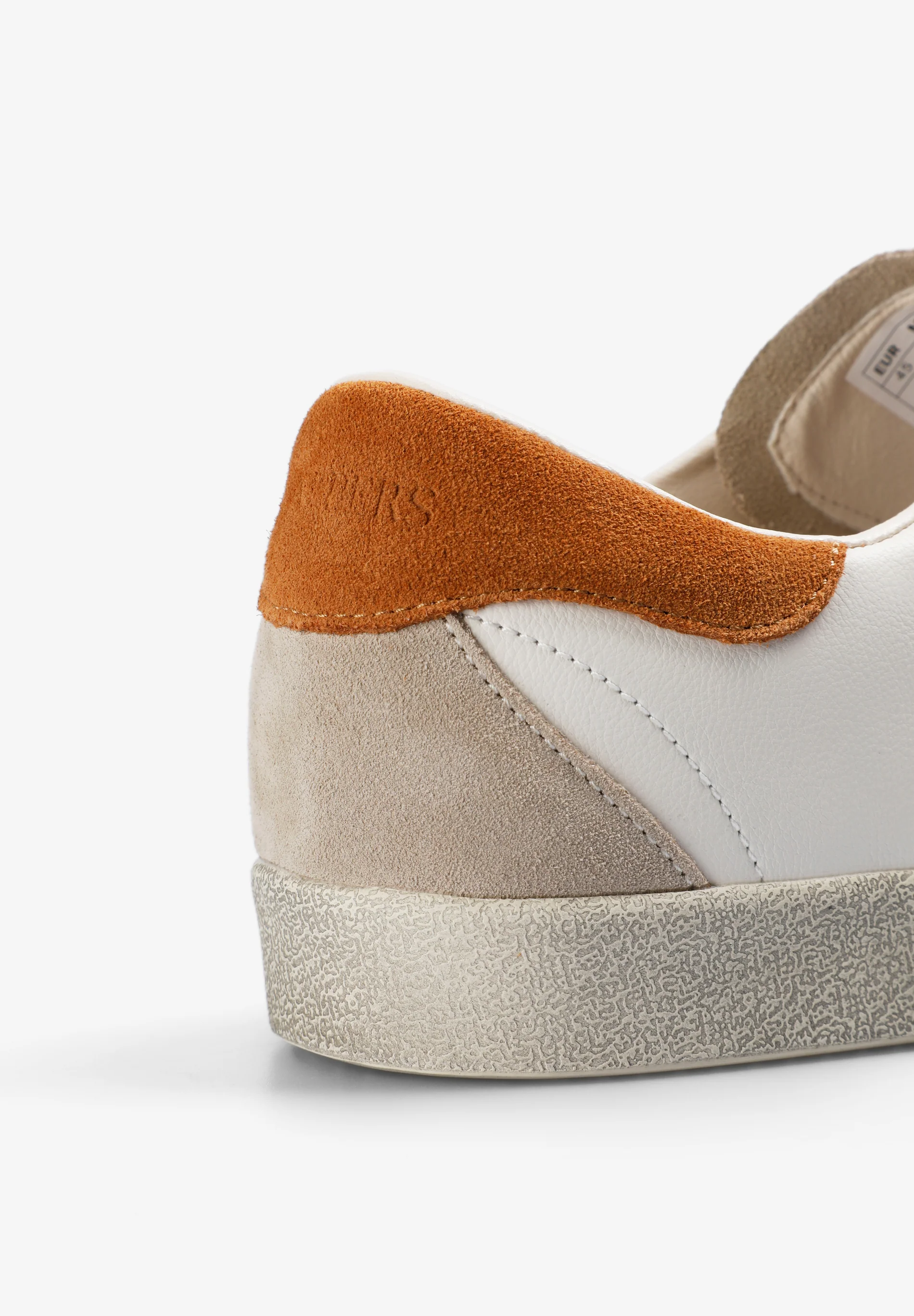 SNEAKERS CALAVERA PIEL