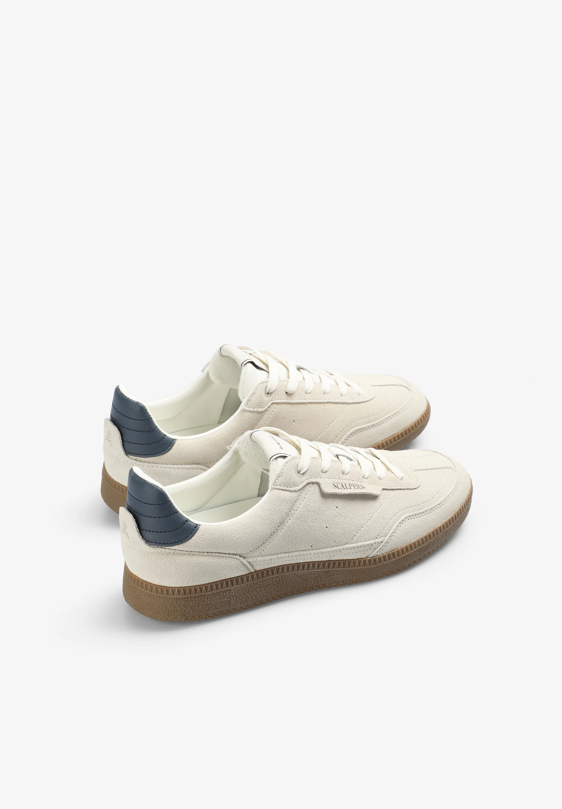 ZAPATILLA BAJA RETRO