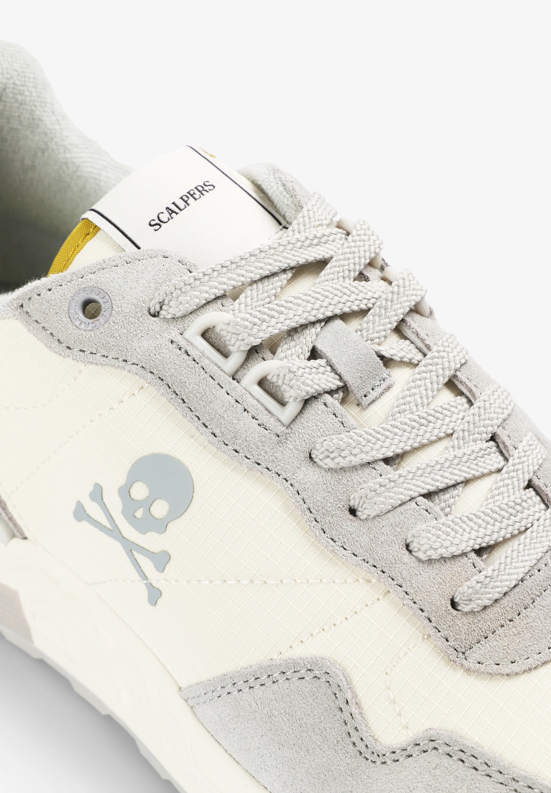 SNEAKERS CALAVERA ANTE