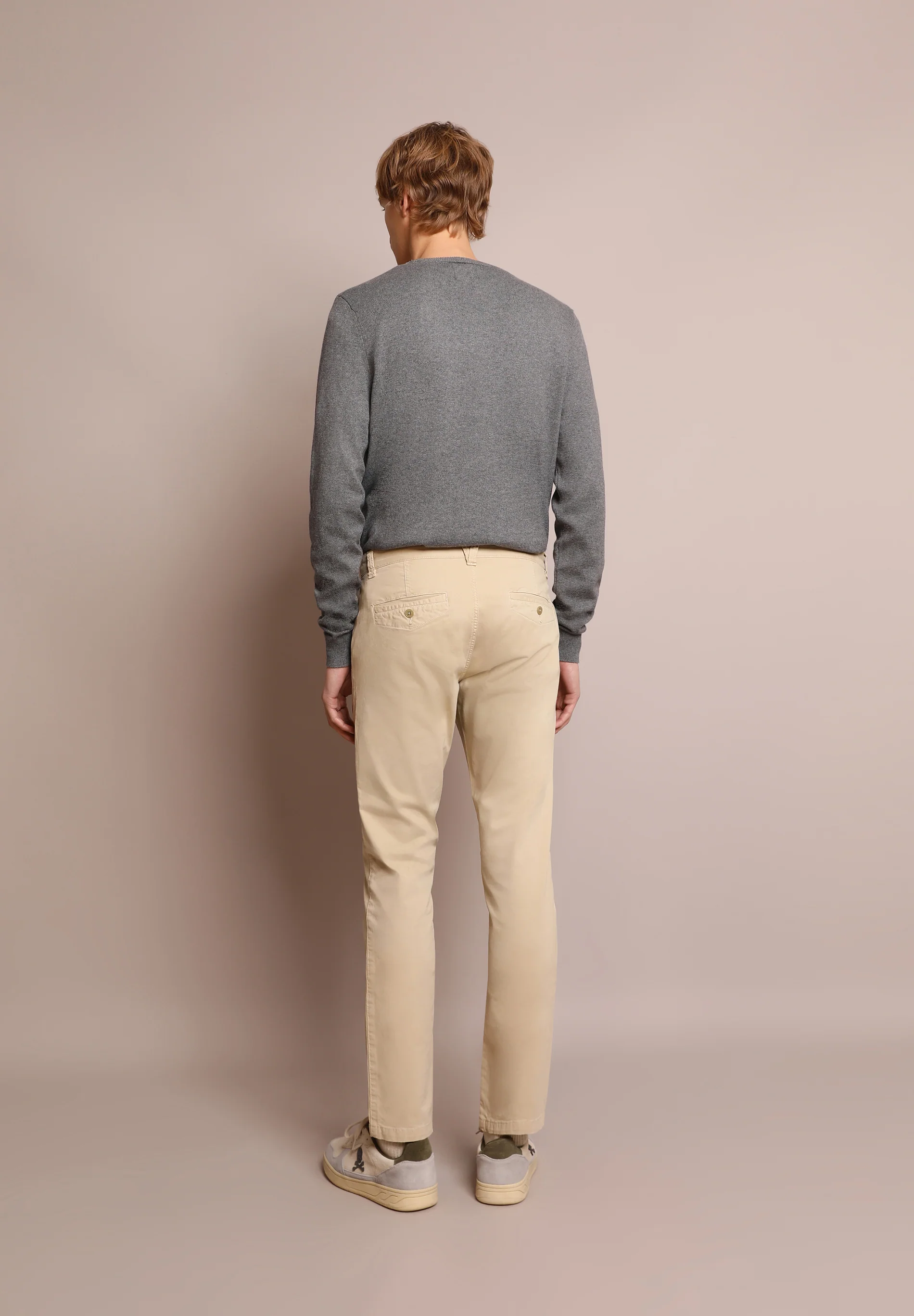 PANTALÓN CHINO CASUAL