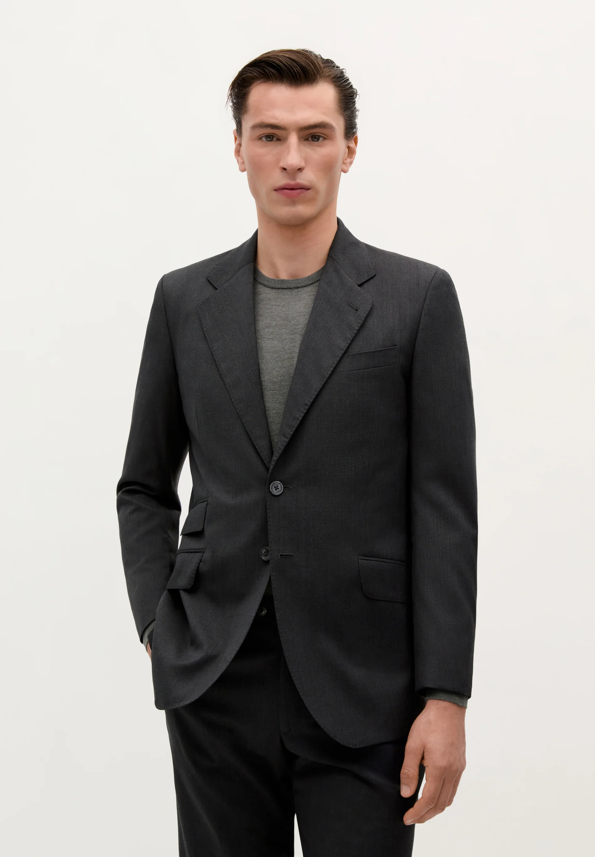 TRAJE CLÁSICO LANA GRIS