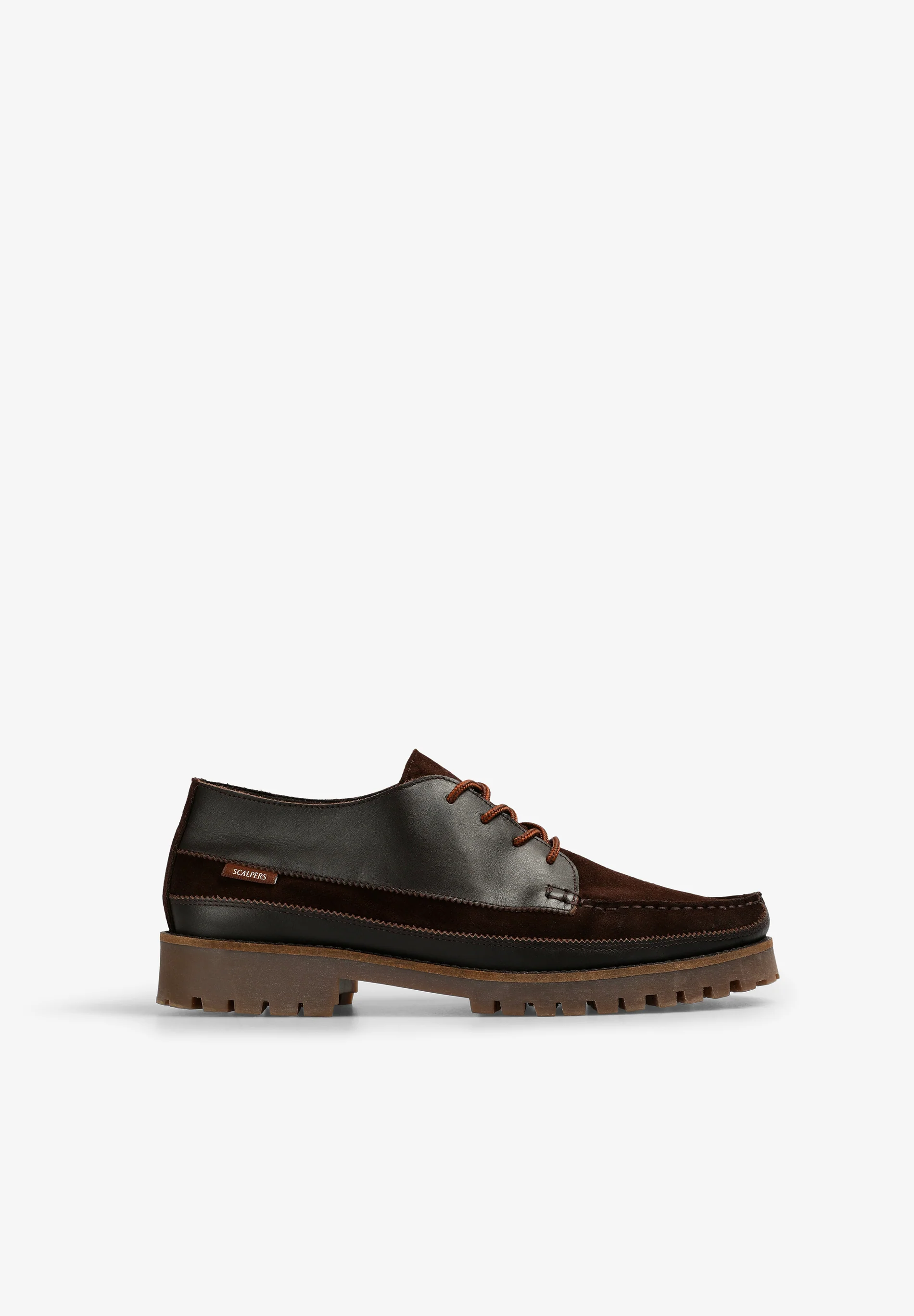 ZAPATO PIEL SUELA DENTADA